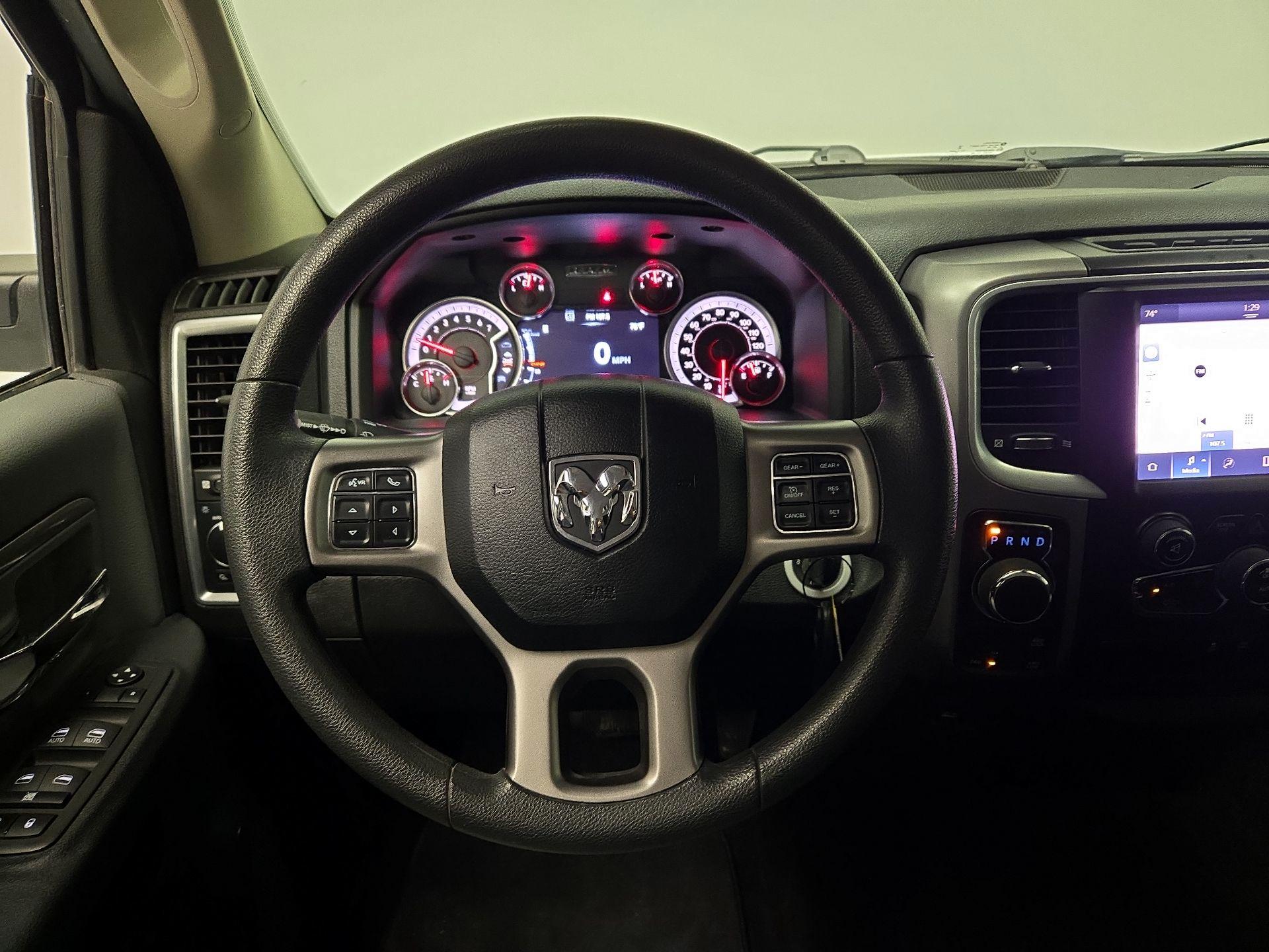 Thumbnail: 2023 RAM 1500 Classic - 10