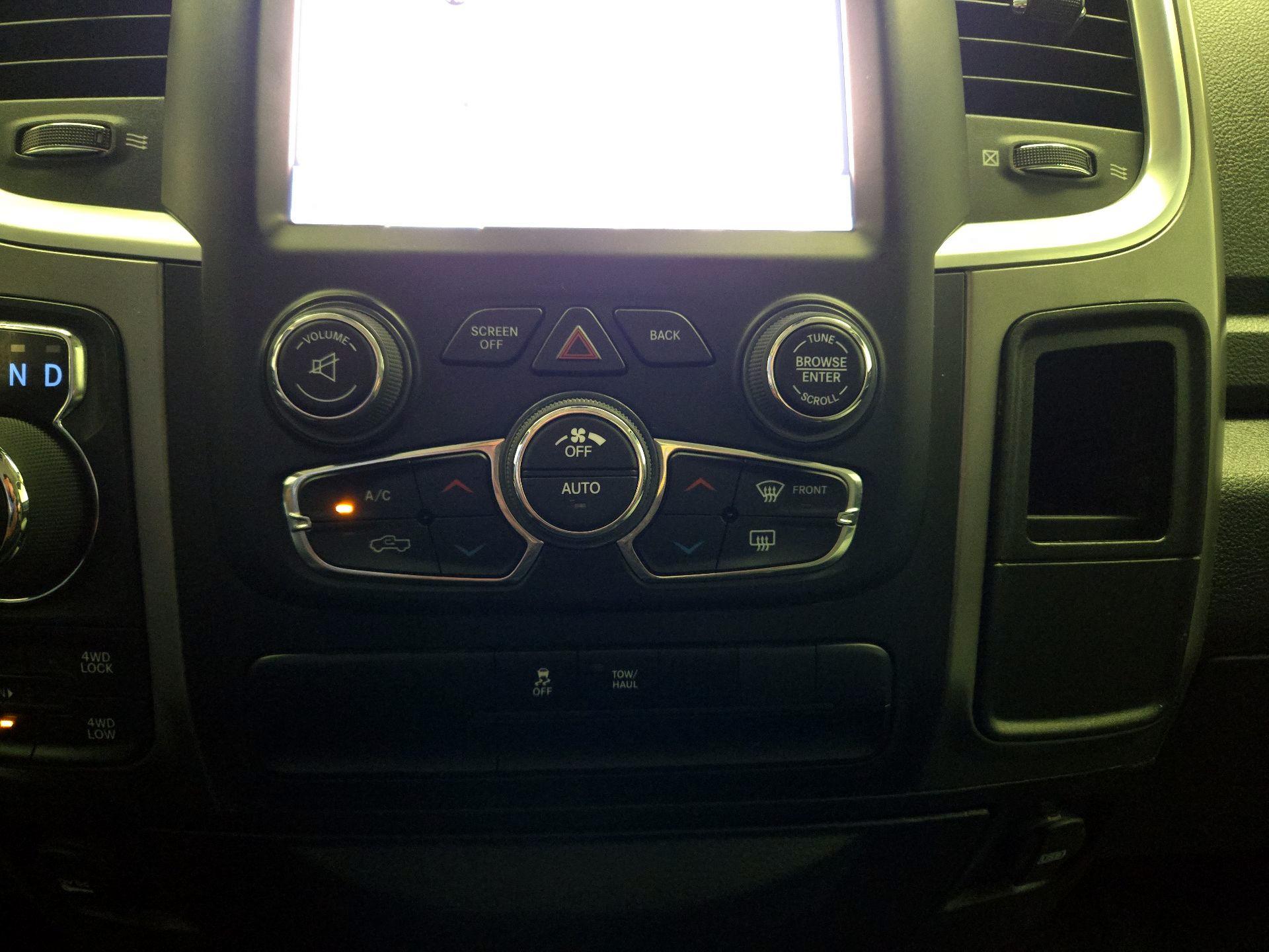 Thumbnail: 2023 RAM 1500 Classic - 16