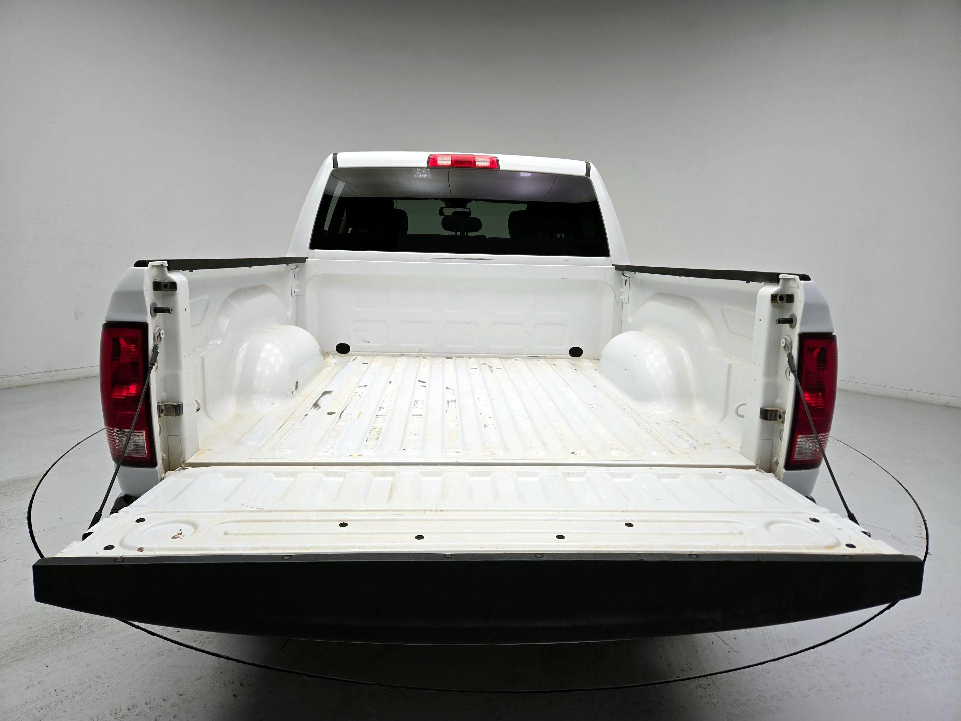 Thumbnail: 2023 RAM 1500 Classic - 20