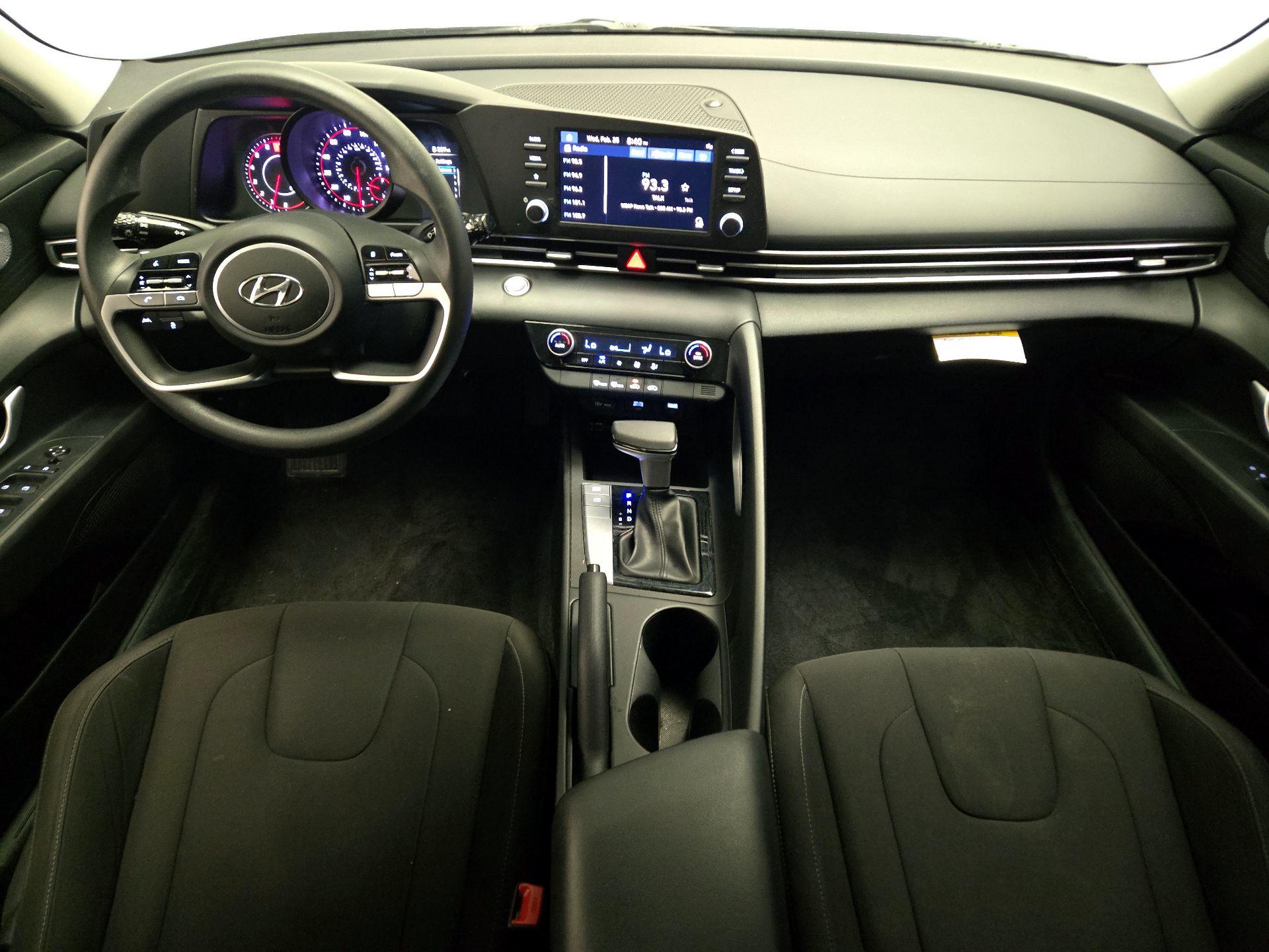 Thumbnail: 2023 Hyundai Elantra - 9