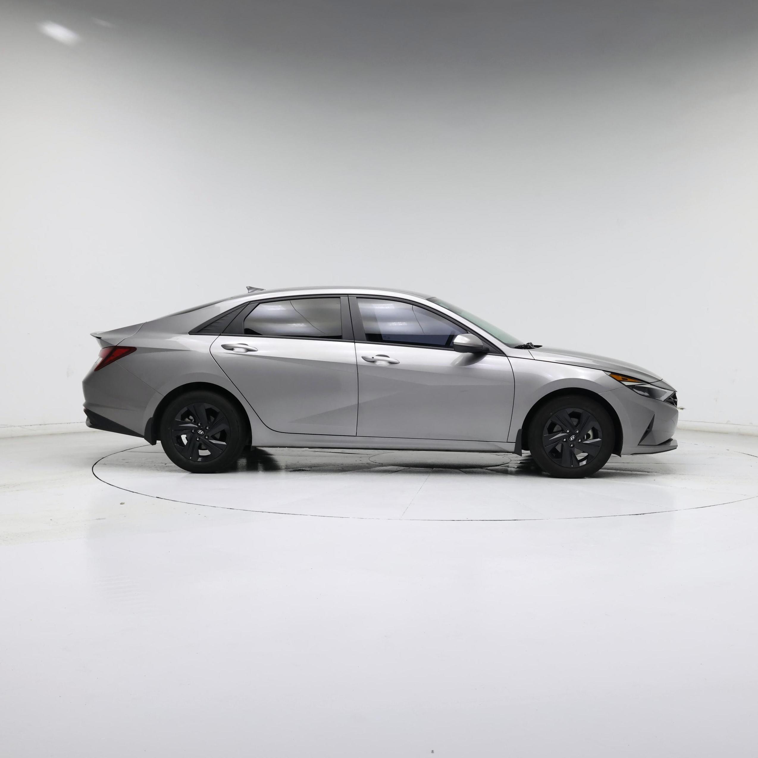 Thumbnail: 2023 Hyundai Elantra - 7