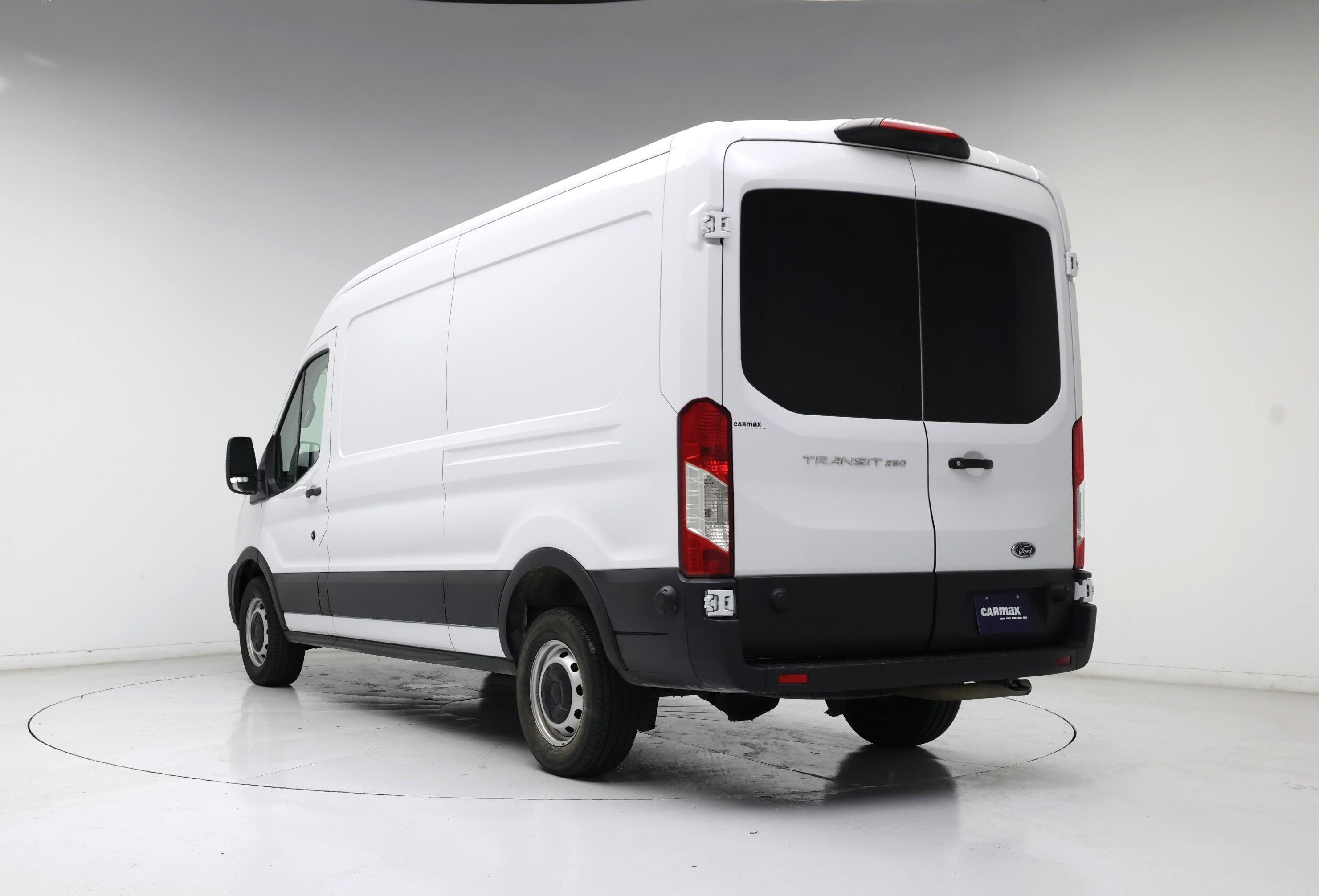 Thumbnail: 2024 Ford Transit Series - 2