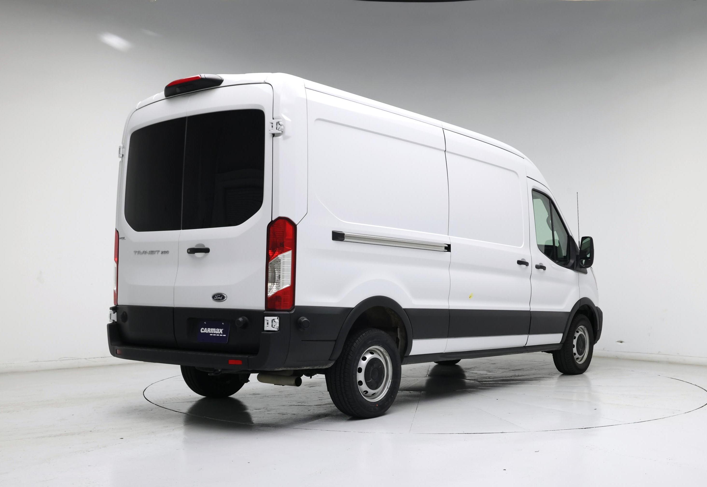 Thumbnail: 2024 Ford Transit Series - 8