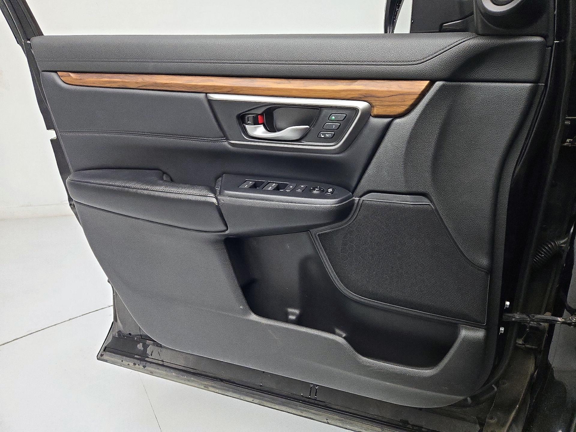 Thumbnail: 2018 Honda CR-V - 12