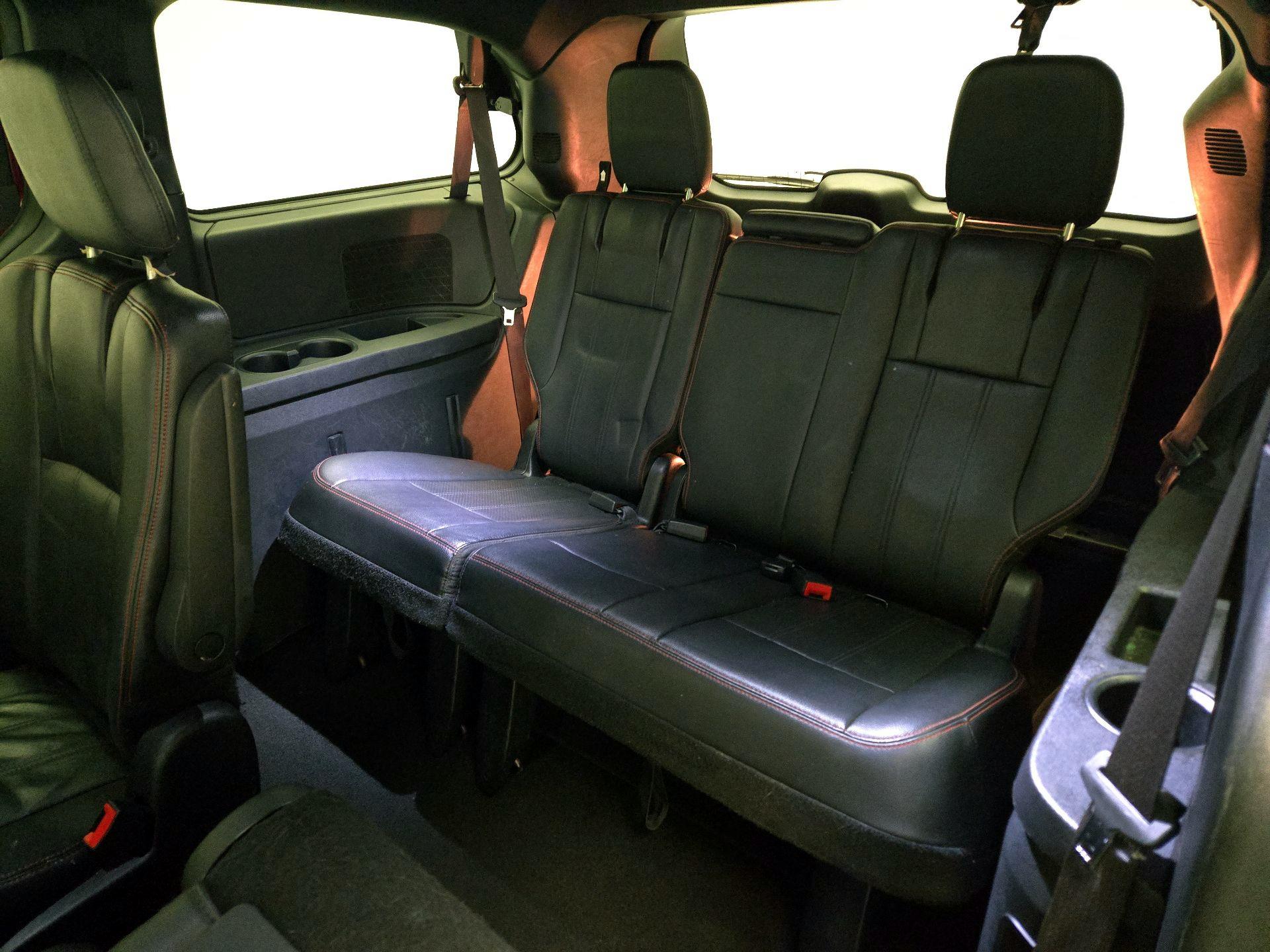 Thumbnail: 2019 Dodge Grand Caravan - 19