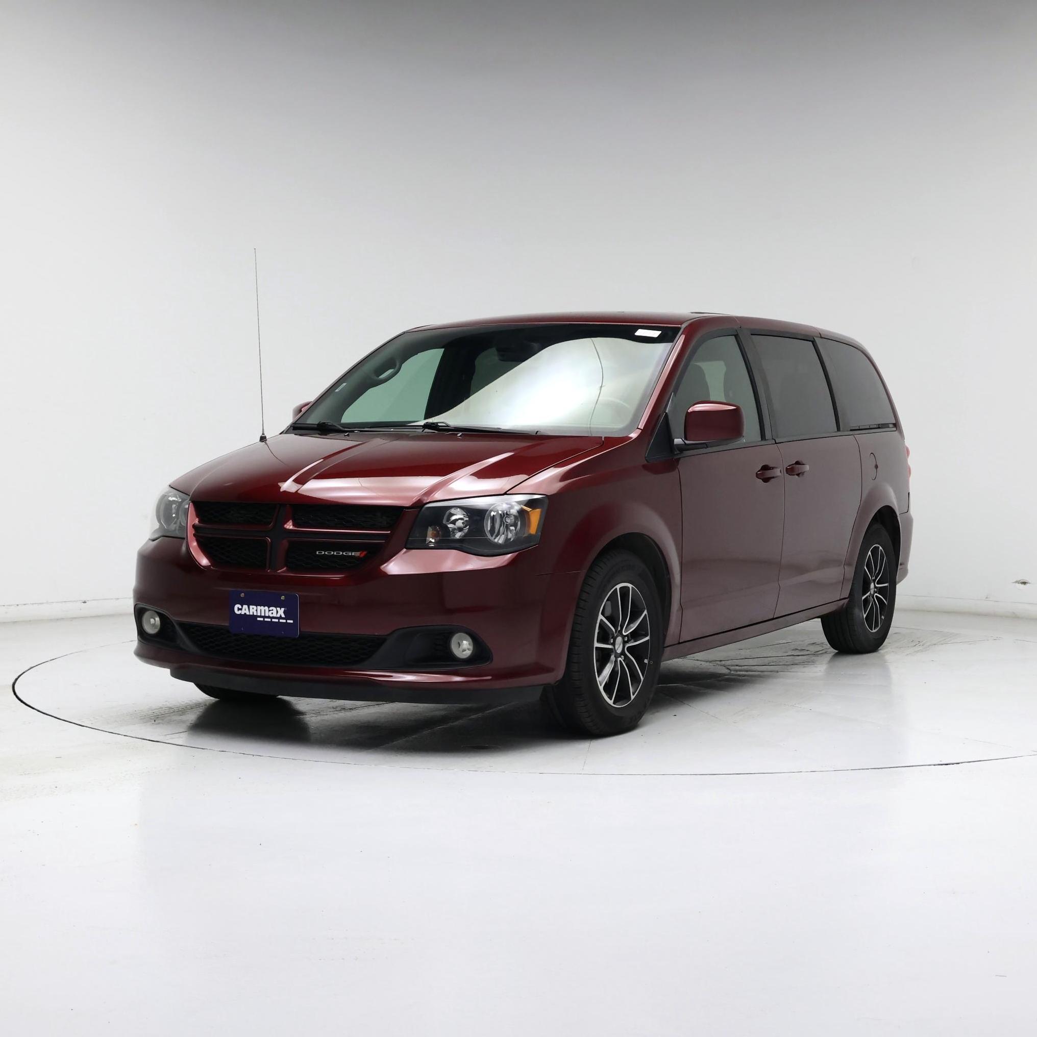 Thumbnail: 2019 Dodge Grand Caravan - 4