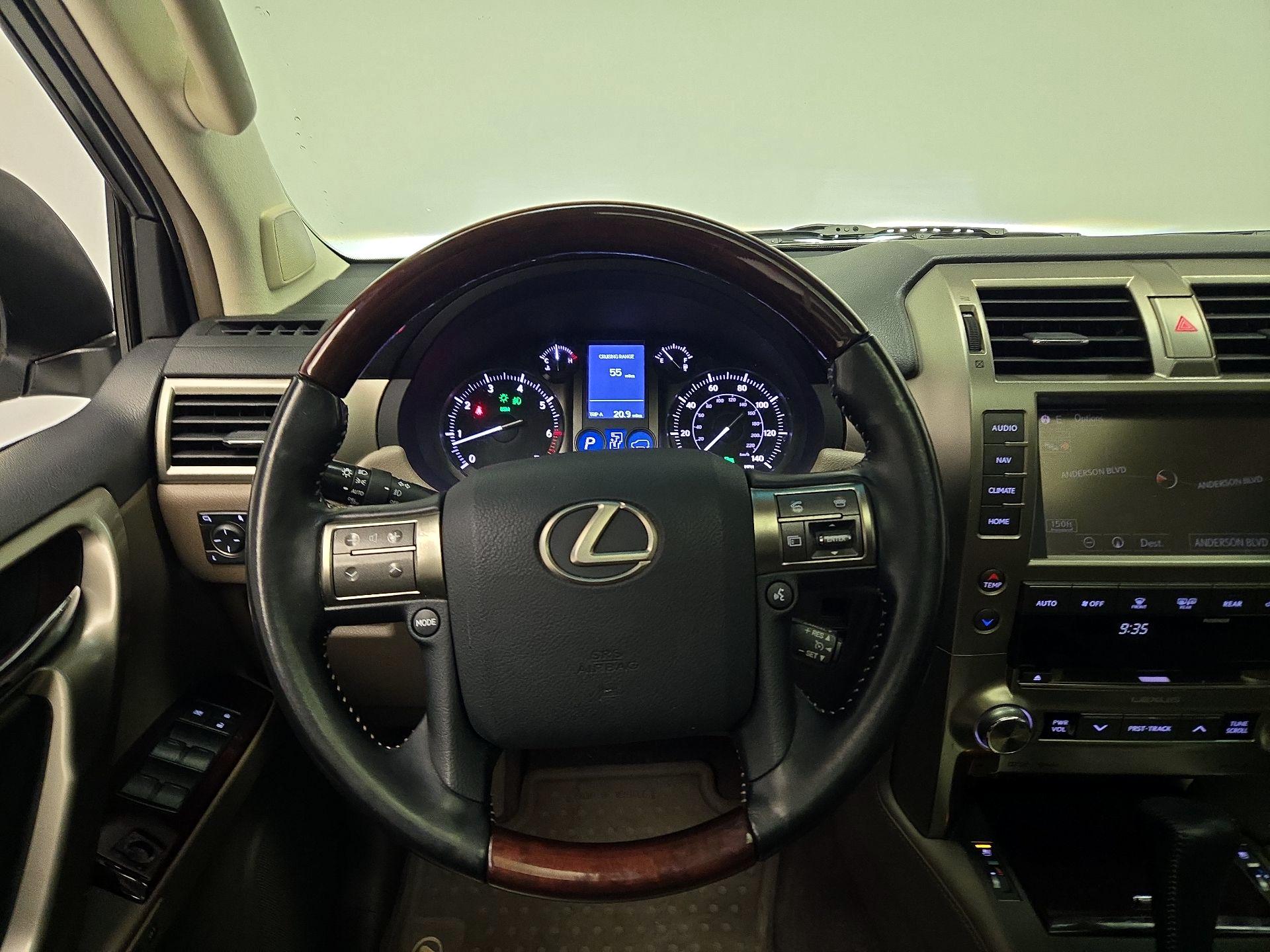 Thumbnail: 2018 Lexus GX - 10