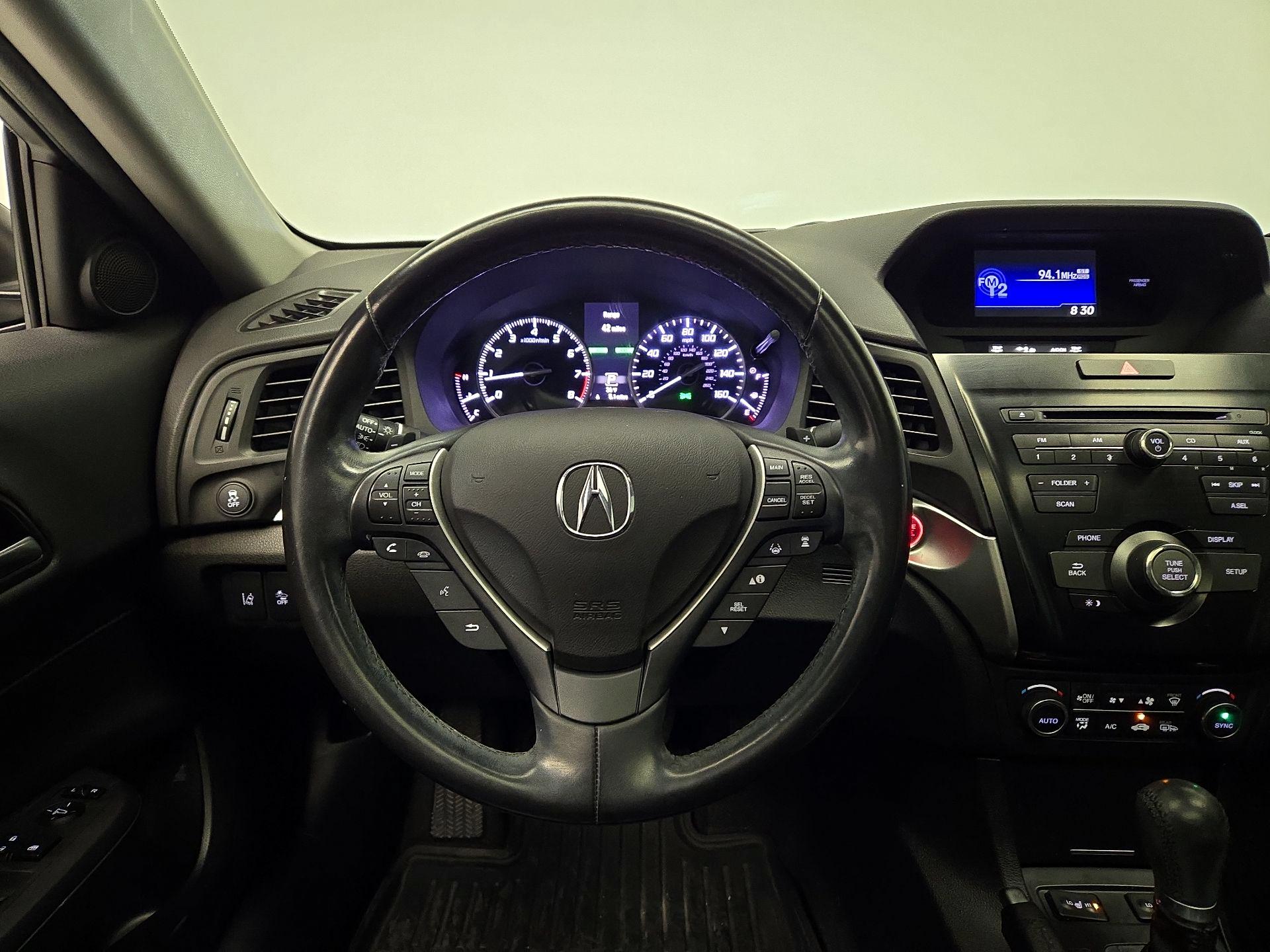 Thumbnail: 2020 Acura ILX - 10