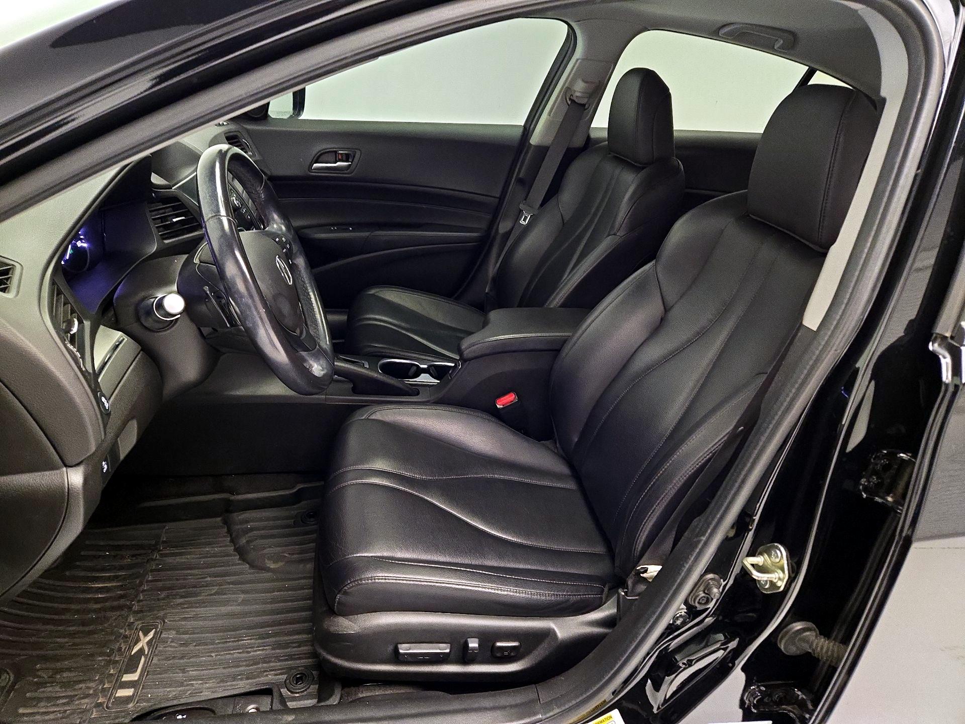 Thumbnail: 2020 Acura ILX - 11