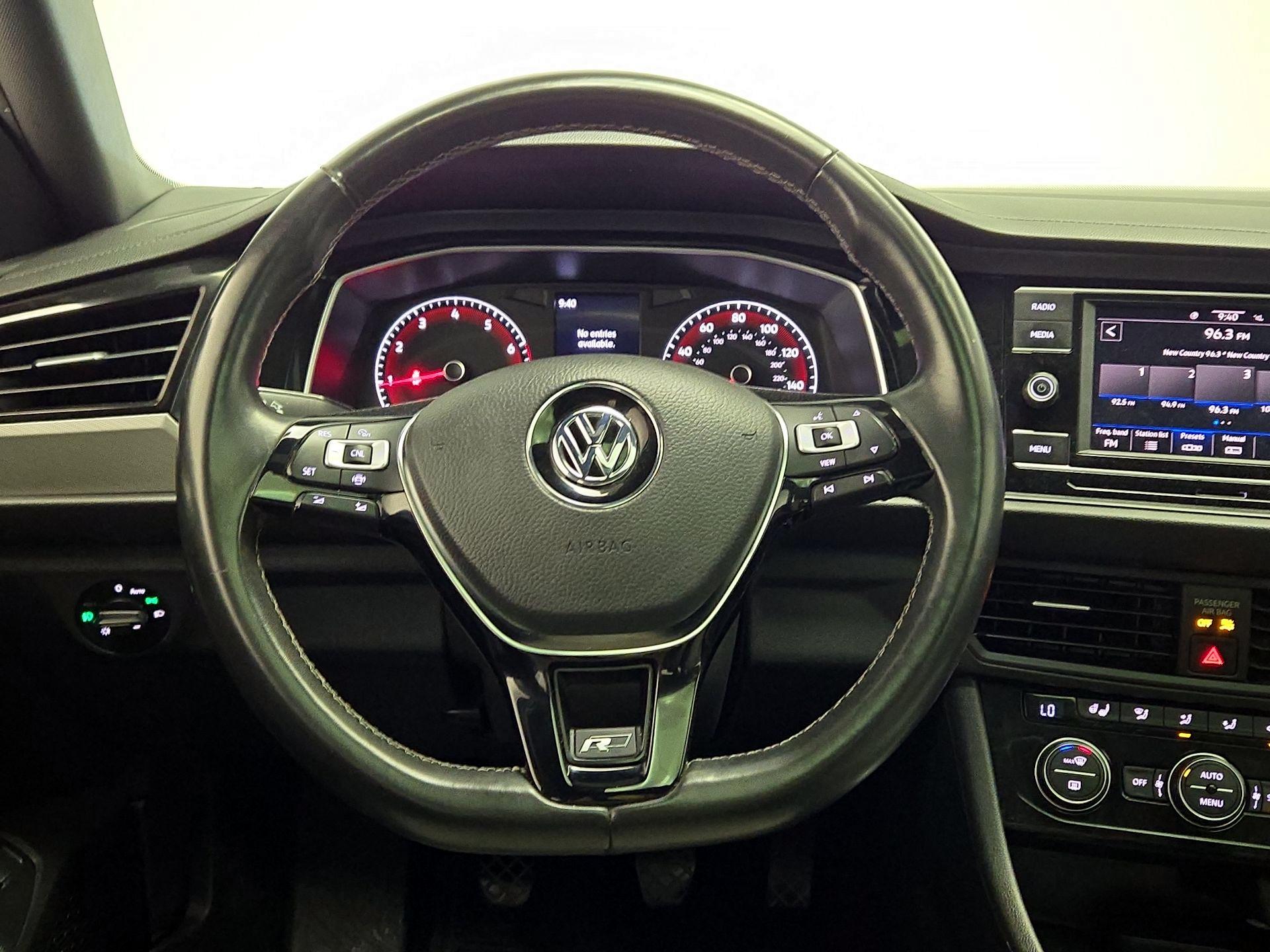 Thumbnail: 2020 Volkswagen Jetta - 10