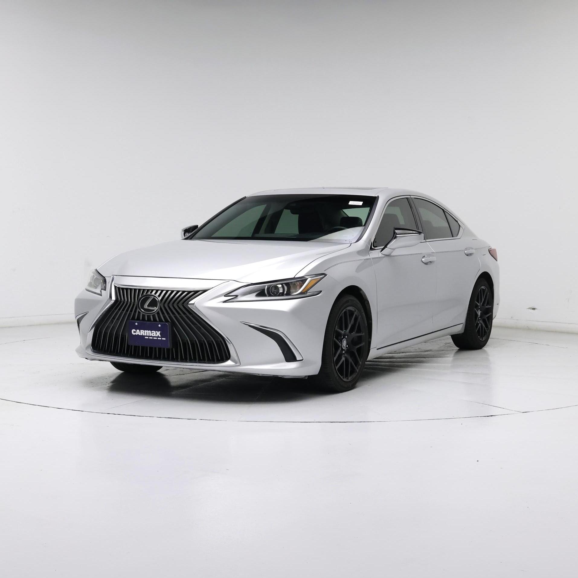 Thumbnail: 2020 Lexus ES - 4