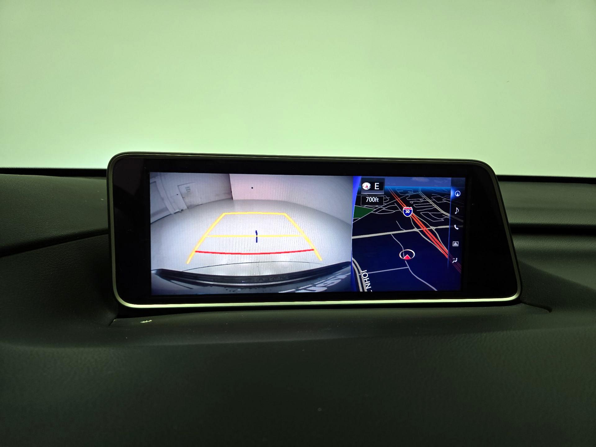 Thumbnail: 2018 Lexus RX - 15