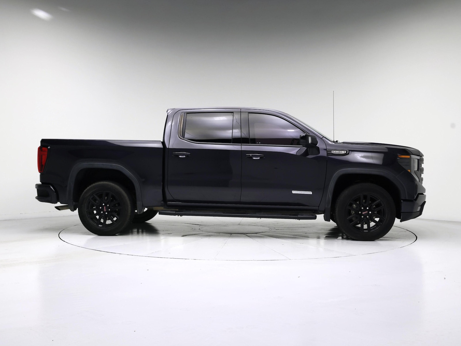 2023 GMC Sierra 1500 Elevation - Photo 8