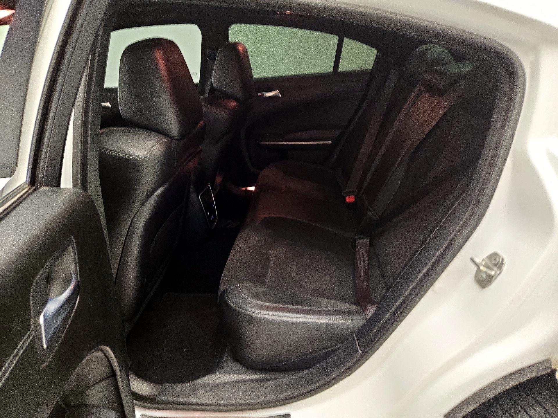 Thumbnail: 2021 Dodge Charger - 19