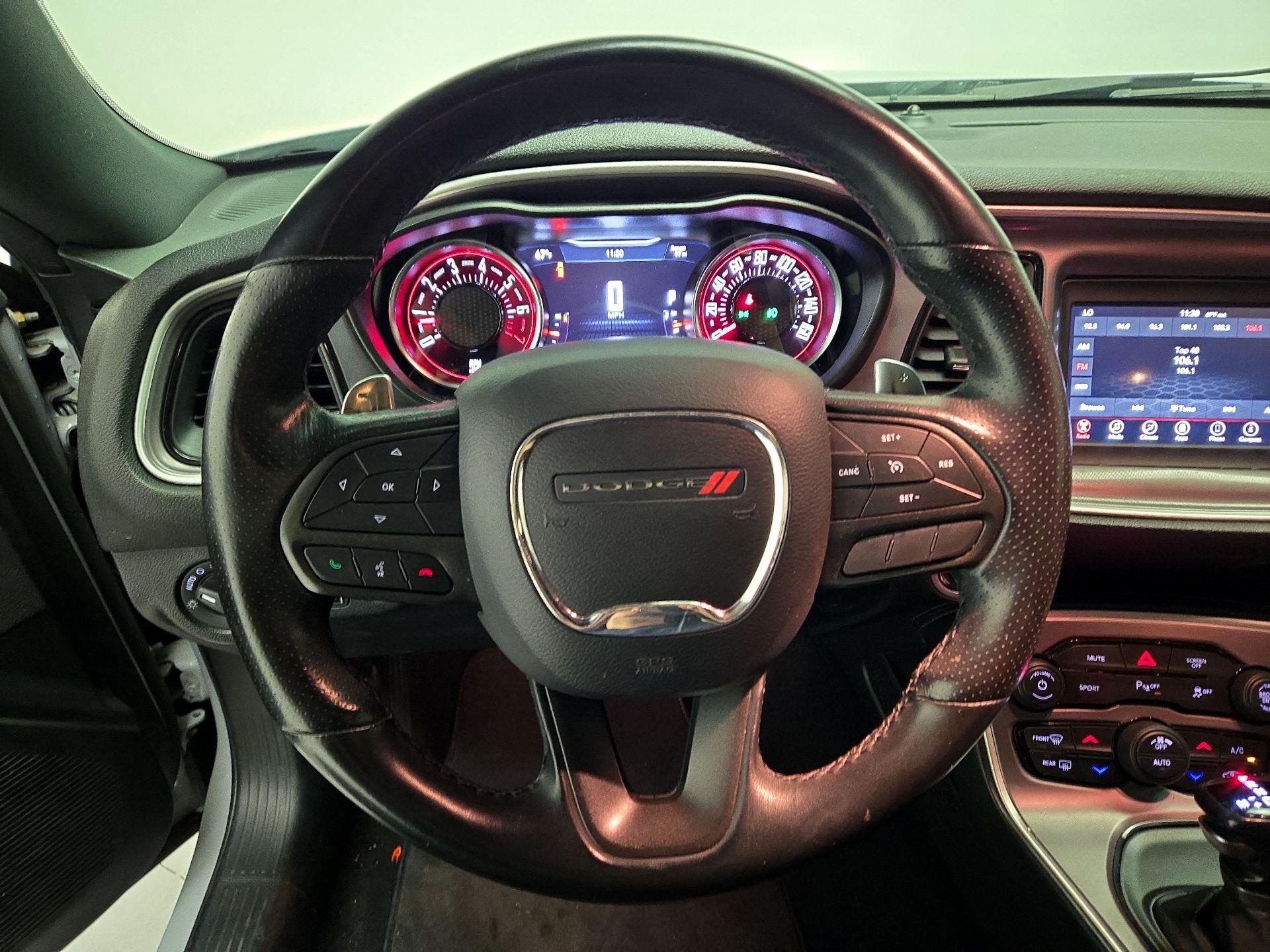 Thumbnail: 2022 Dodge Challenger - 10