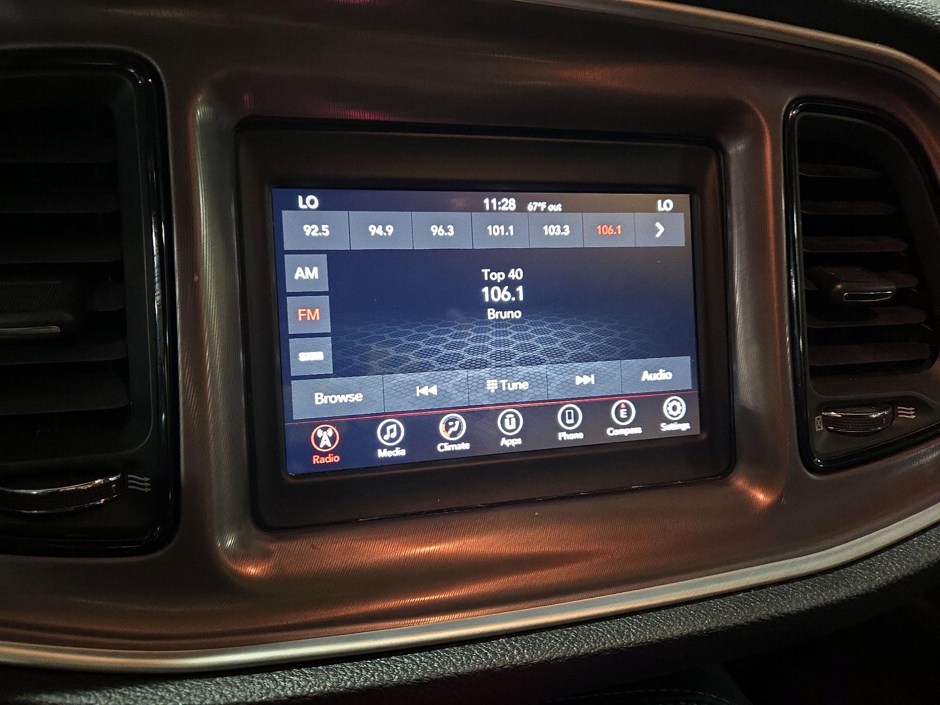 Thumbnail: 2022 Dodge Challenger - 15