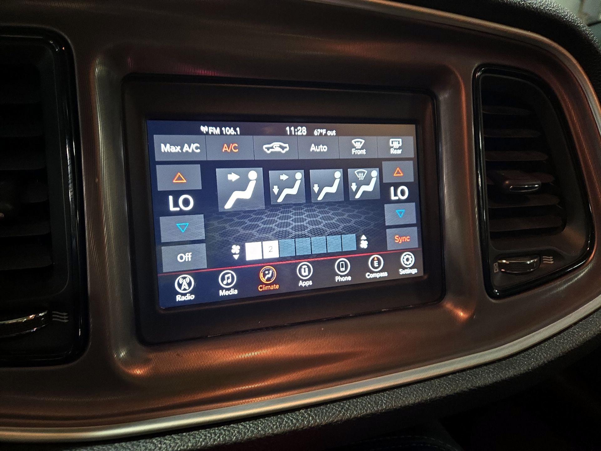 Thumbnail: 2022 Dodge Challenger - 16