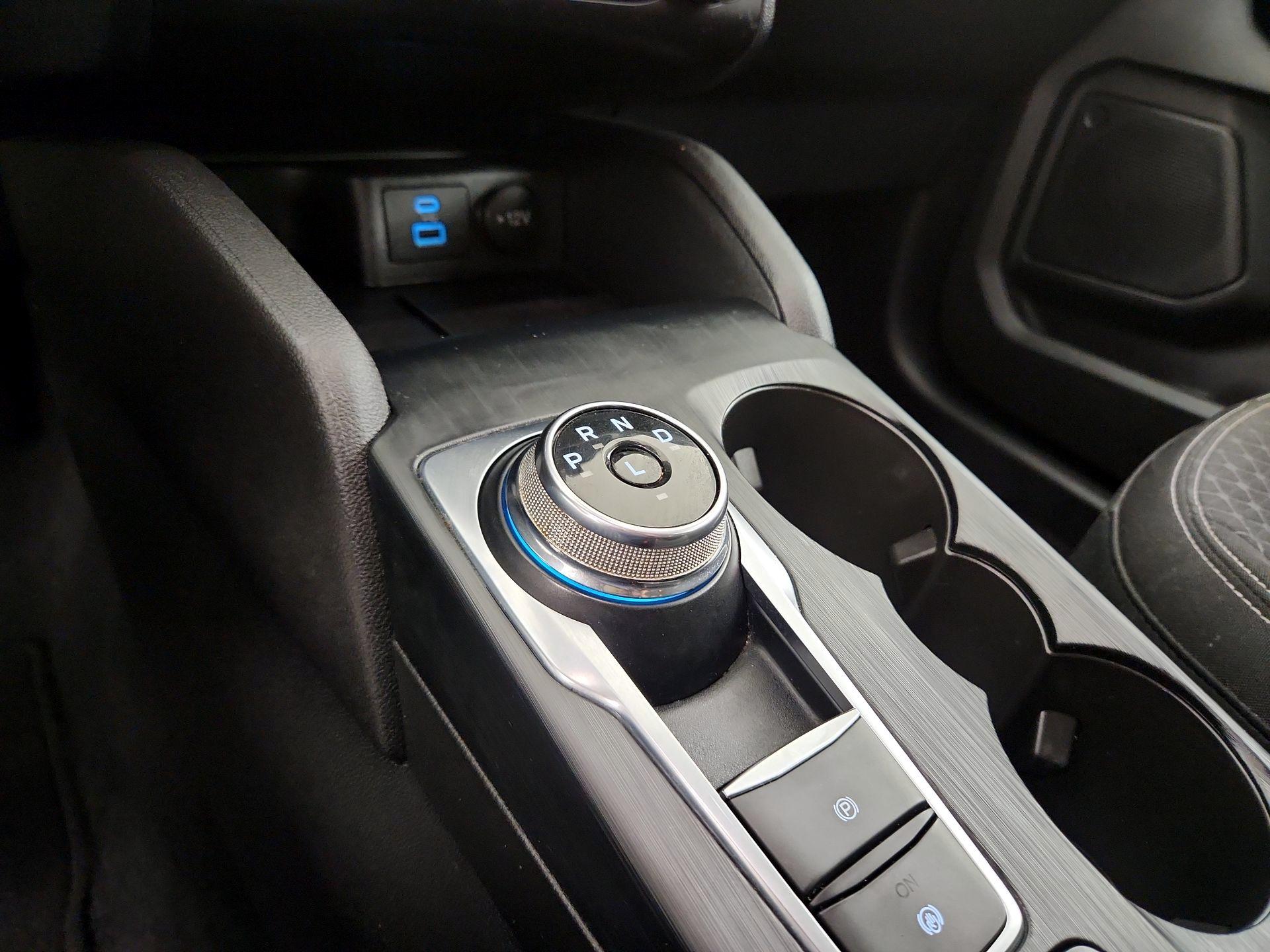 Thumbnail: 2023 Ford Escape - 13