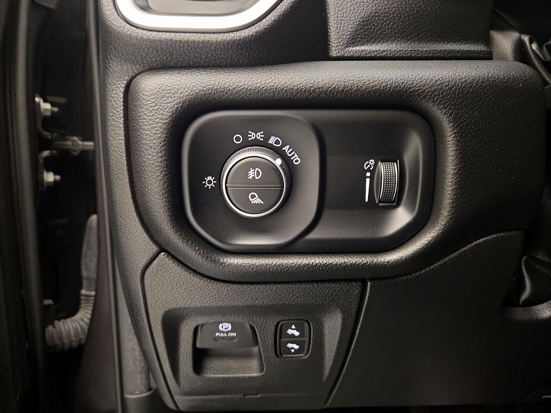 Thumbnail: 2023 RAM 1500 - 11