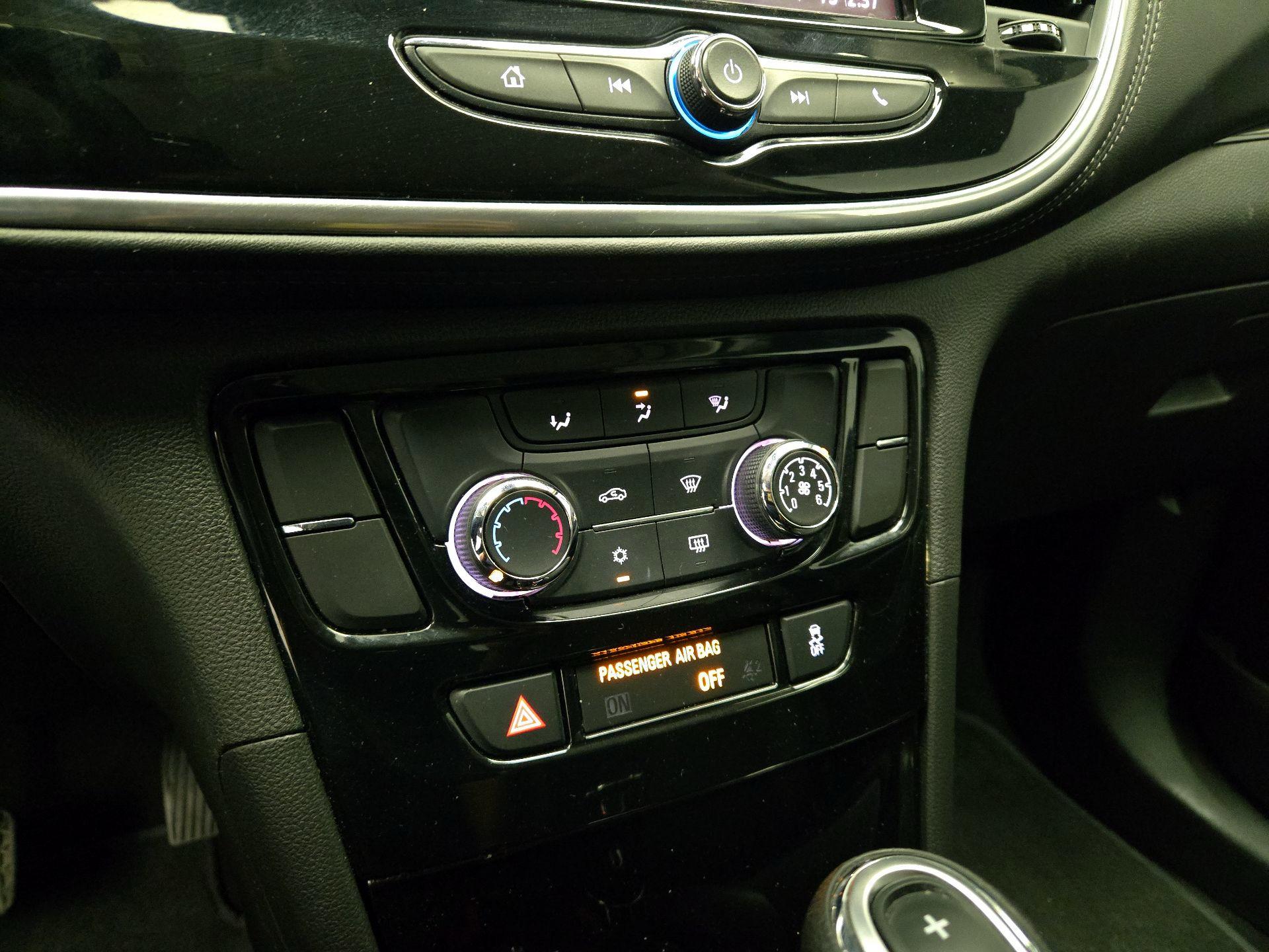 Thumbnail: 2022 Buick Encore - 16