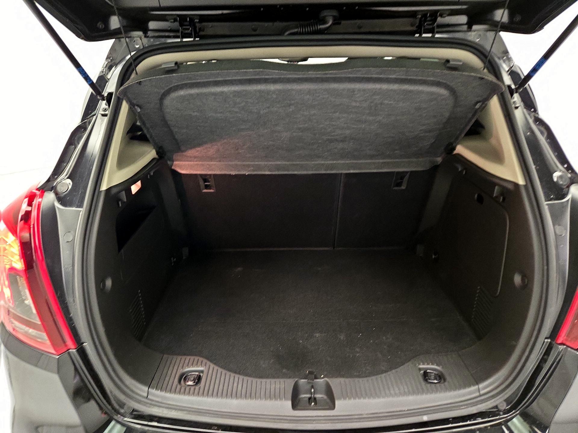 Thumbnail: 2022 Buick Encore - 20