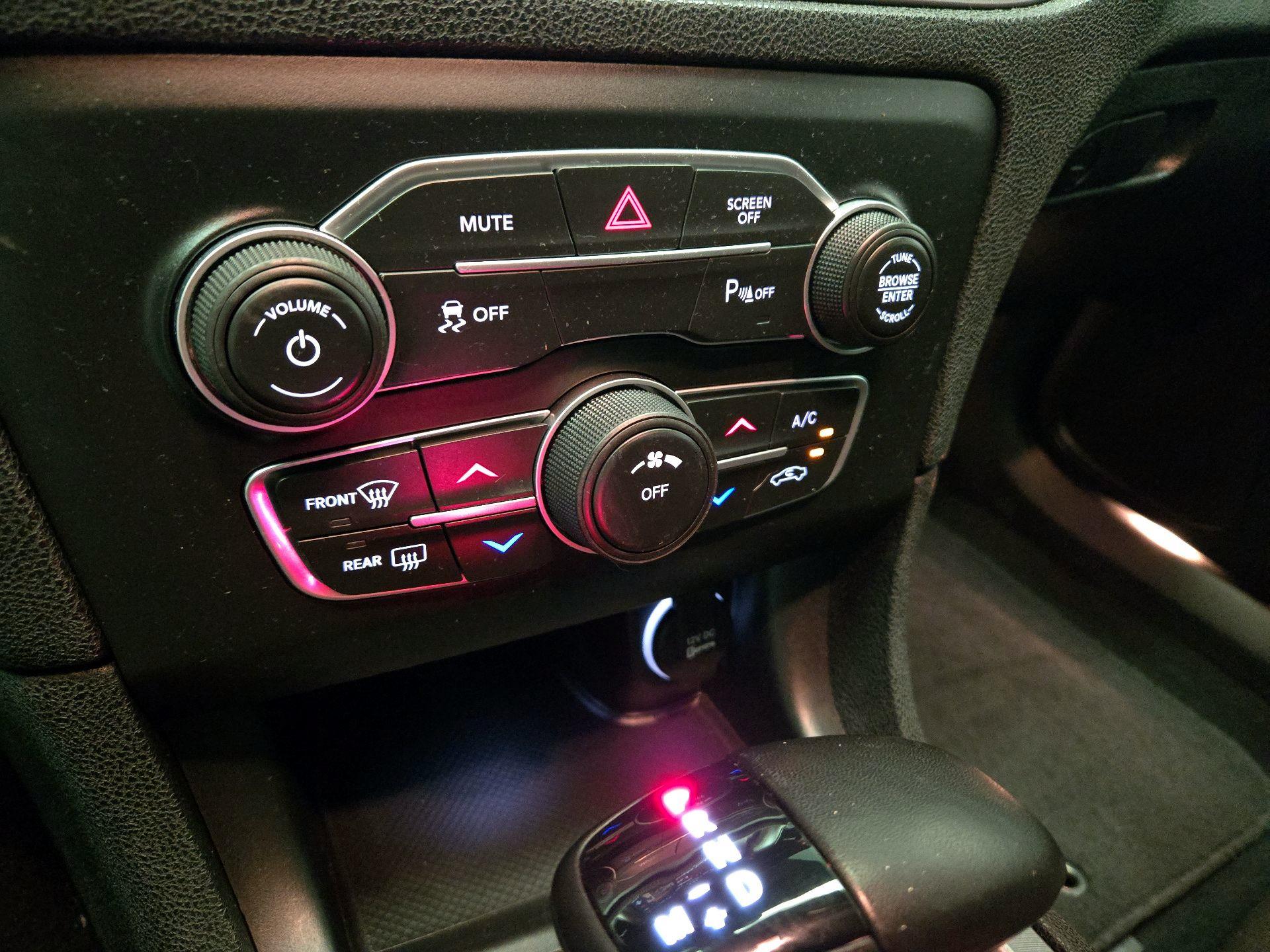 Thumbnail: 2023 Dodge Charger - 16