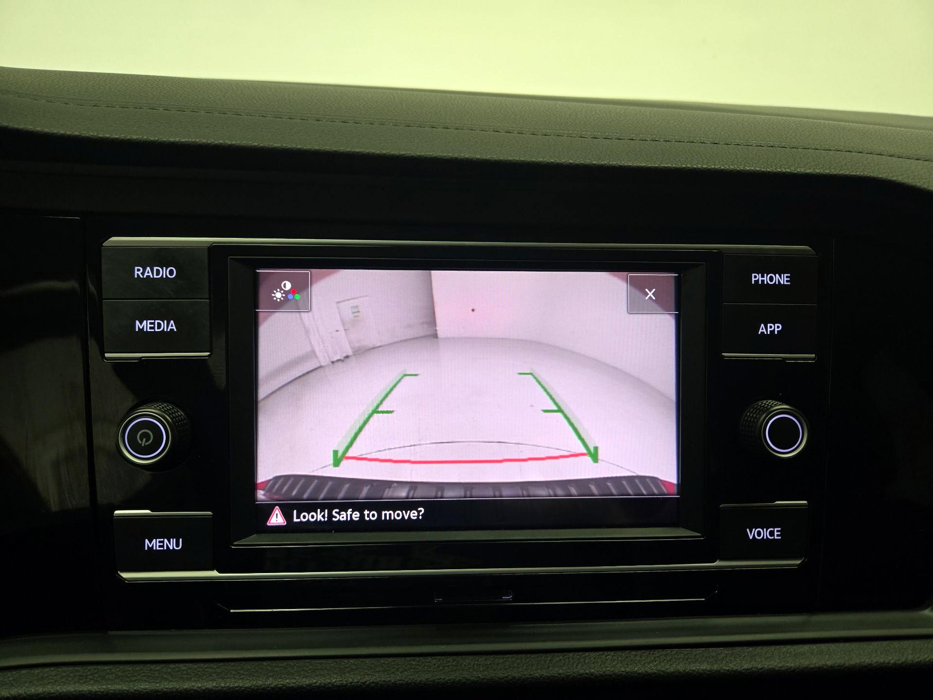 Thumbnail: 2023 Volkswagen Jetta - 14