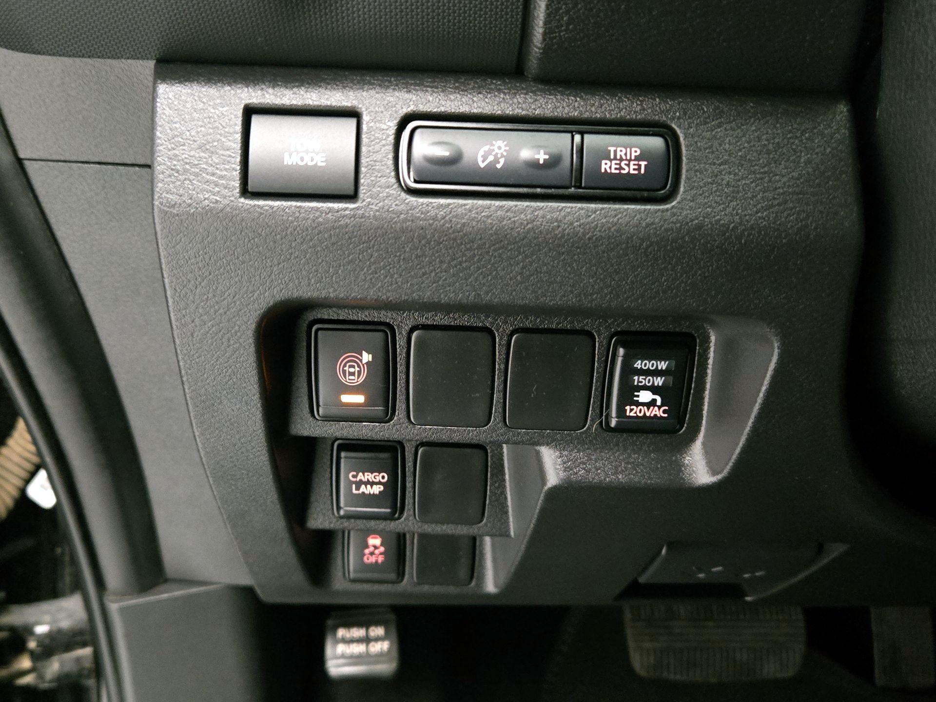 Thumbnail: 2024 Nissan Frontier - 13