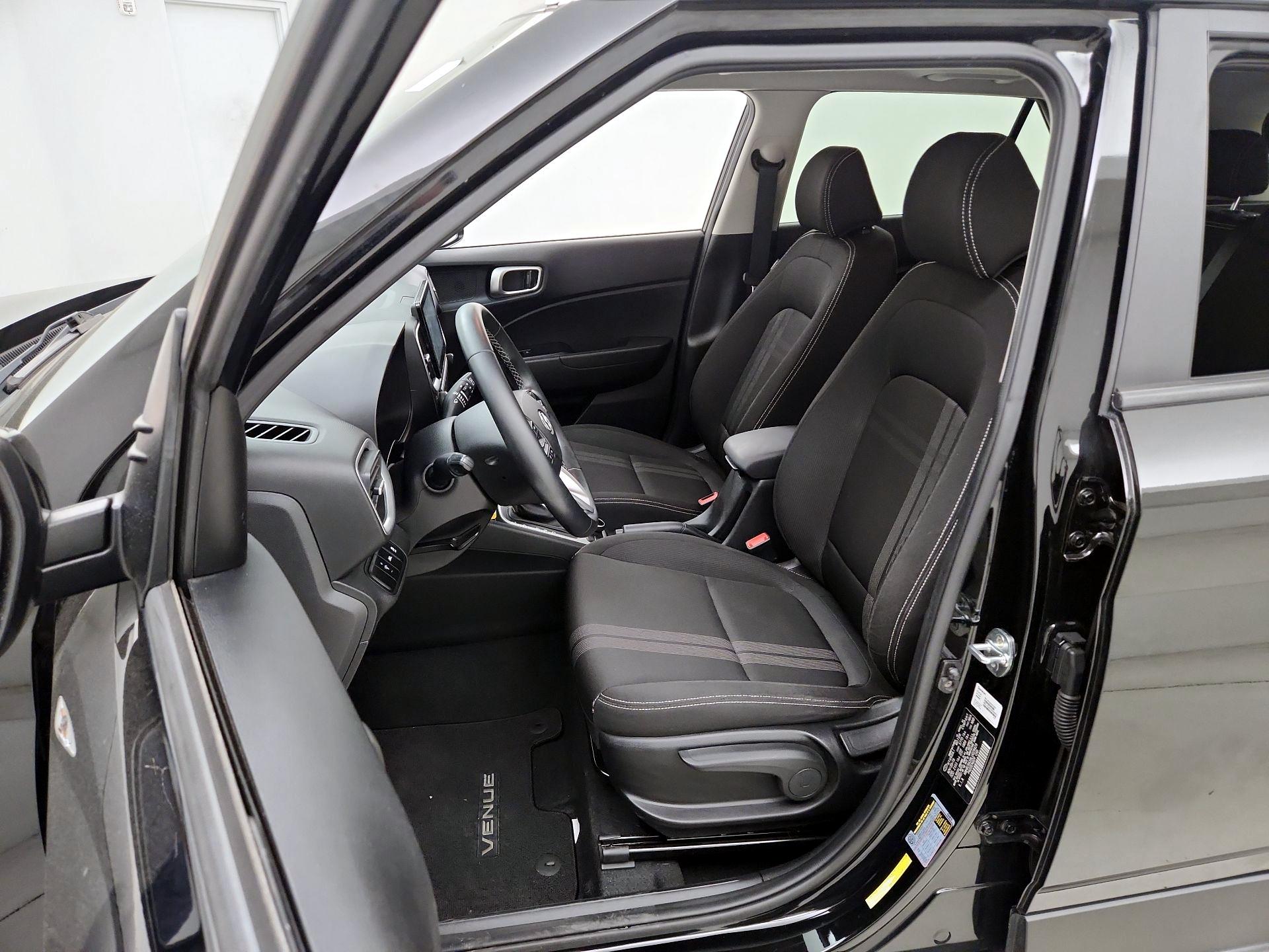 Thumbnail: 2020 Hyundai Venue - 11