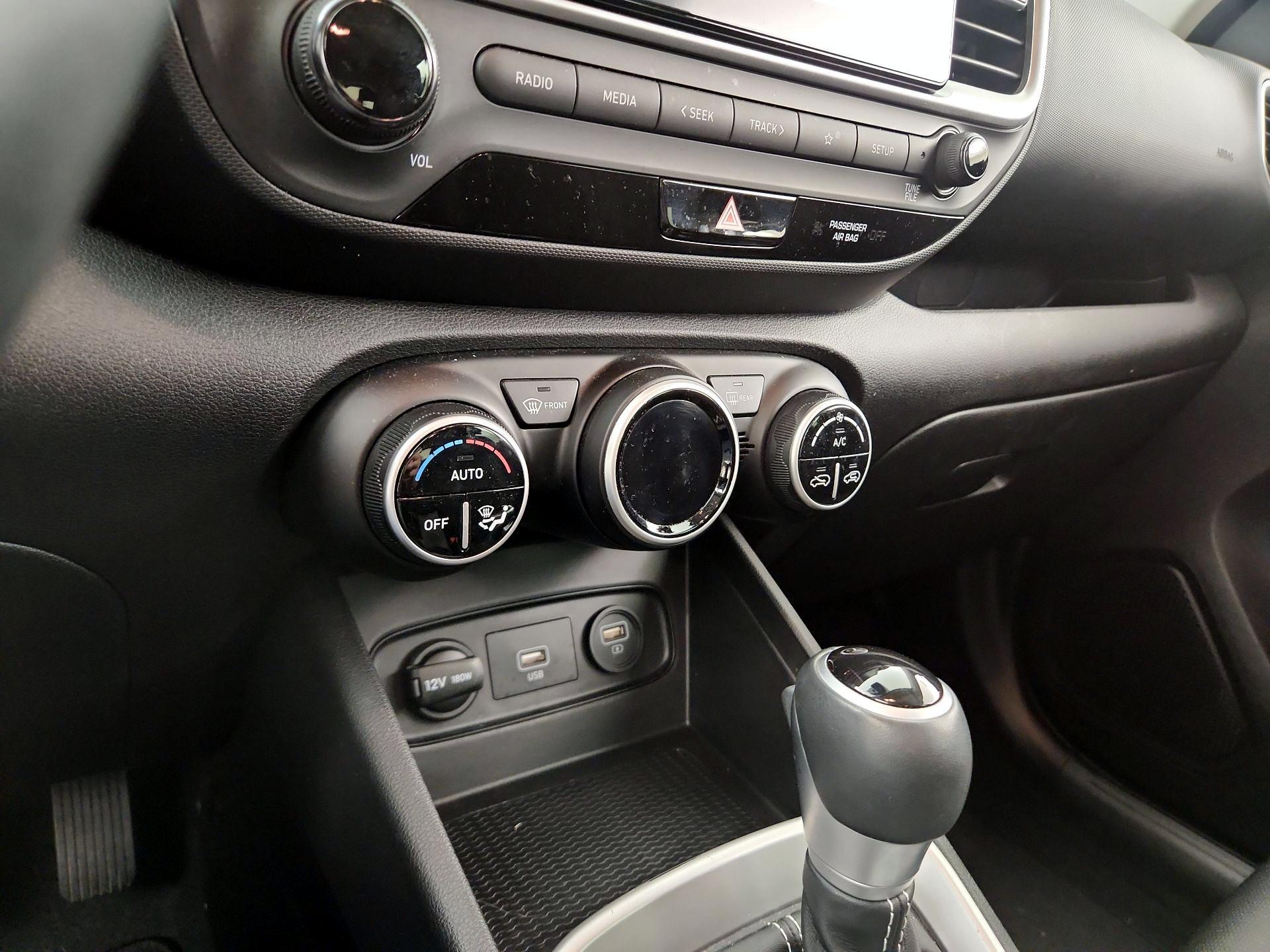 Thumbnail: 2020 Hyundai Venue - 14