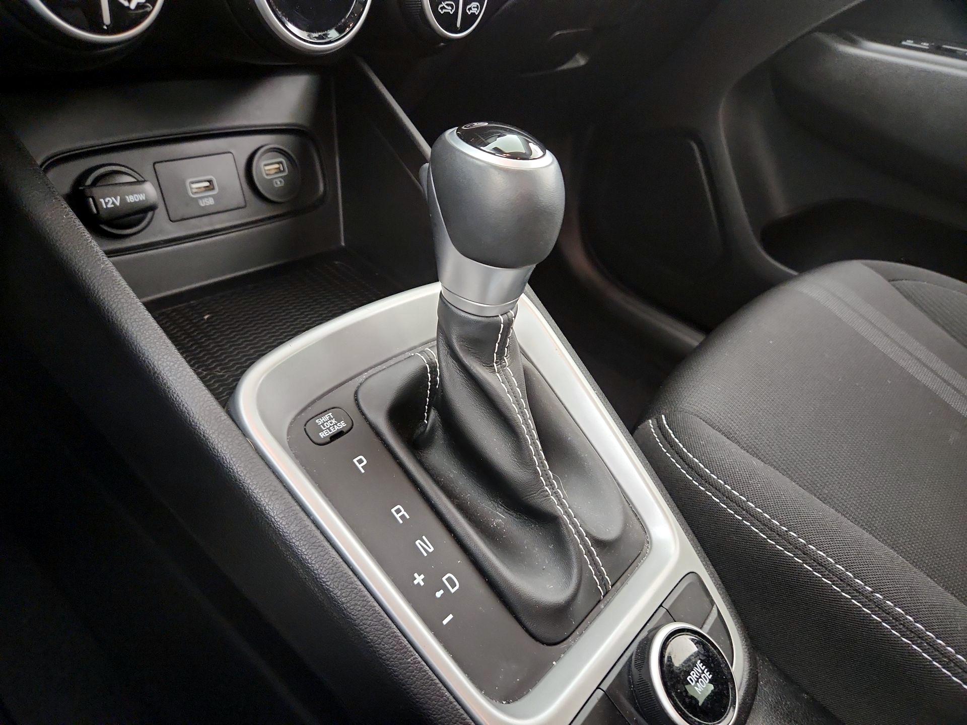 Thumbnail: 2020 Hyundai Venue - 15