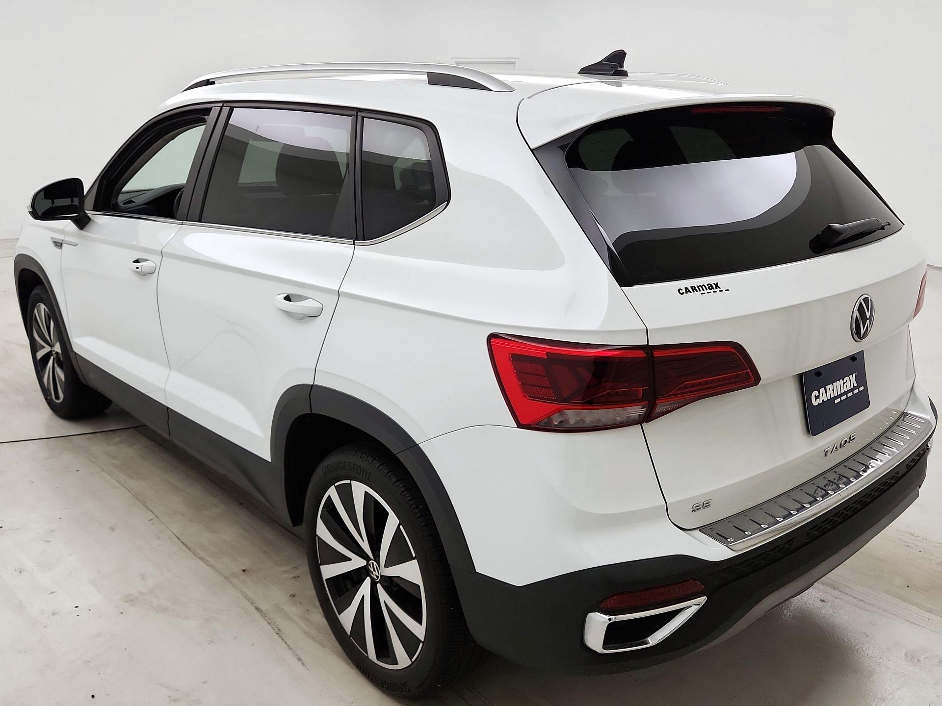 Thumbnail: 2022 Volkswagen Taos - 7