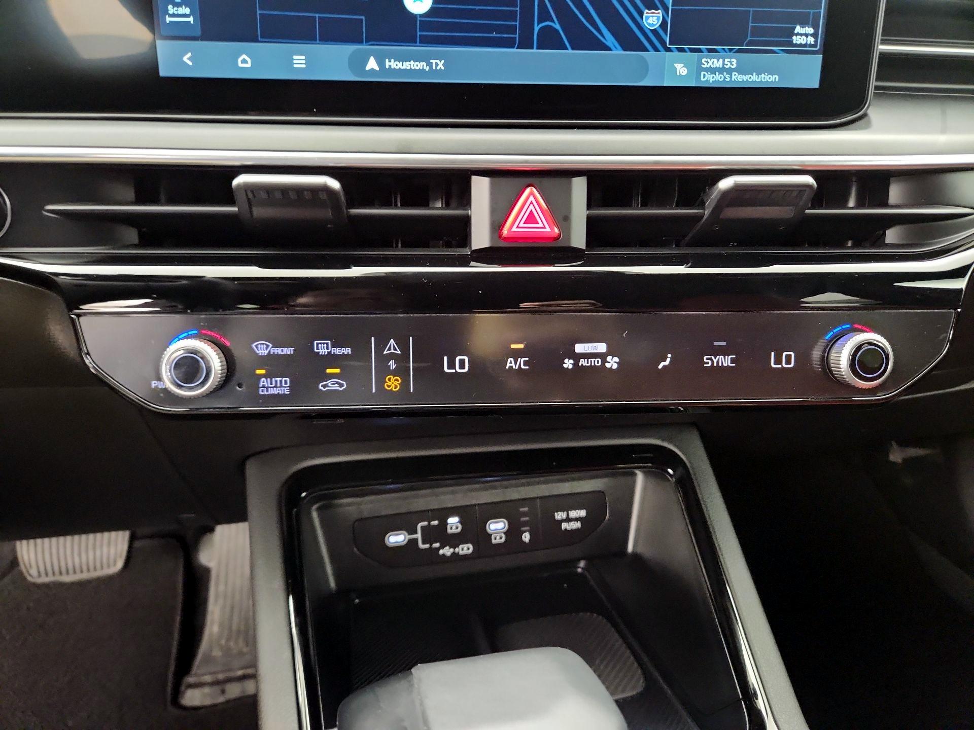 Thumbnail: 2025 Kia K5 - 17