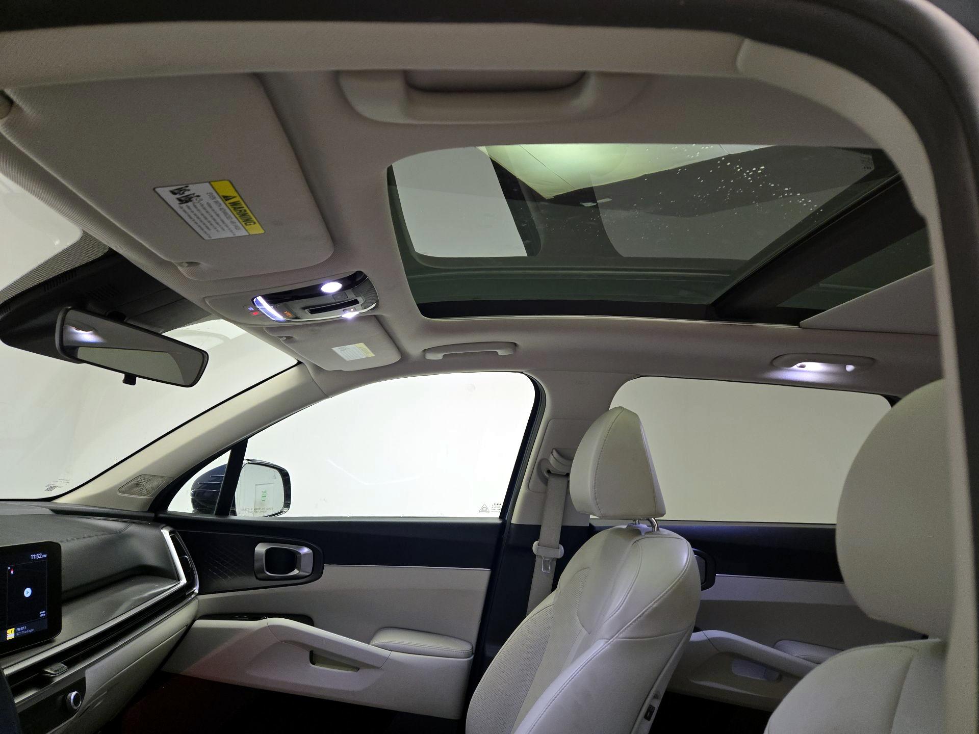 Thumbnail: 2024 Kia Sorento - 19