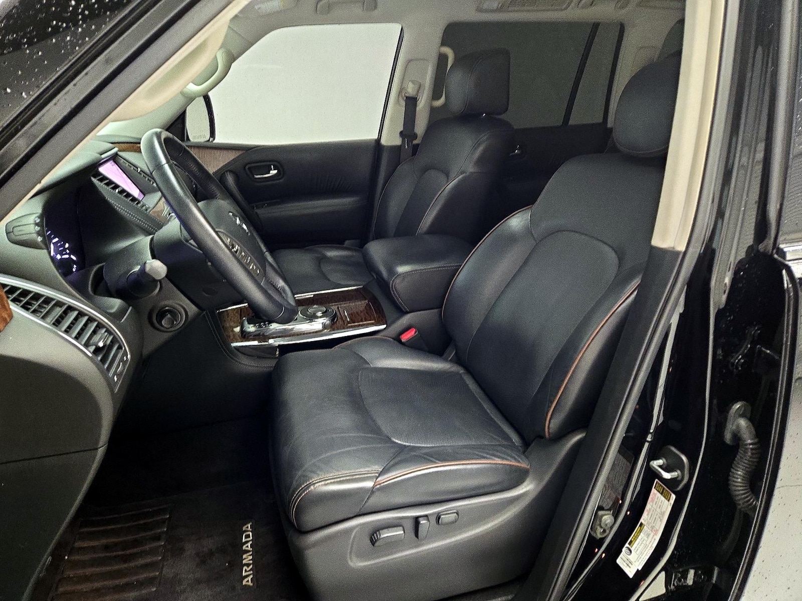 2019 Nissan Armada Platinum - Photo 12