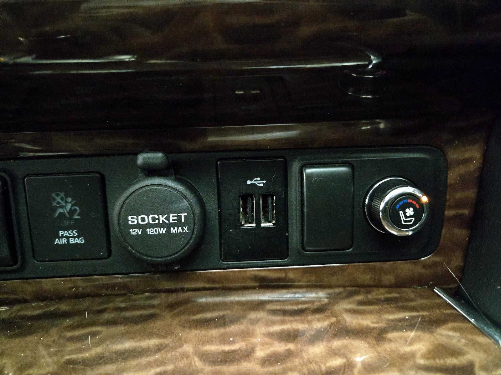 2019 Nissan Armada Platinum - Photo 20