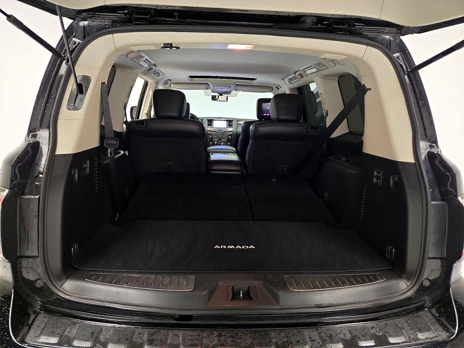 2019 Nissan Armada Platinum - Photo 25