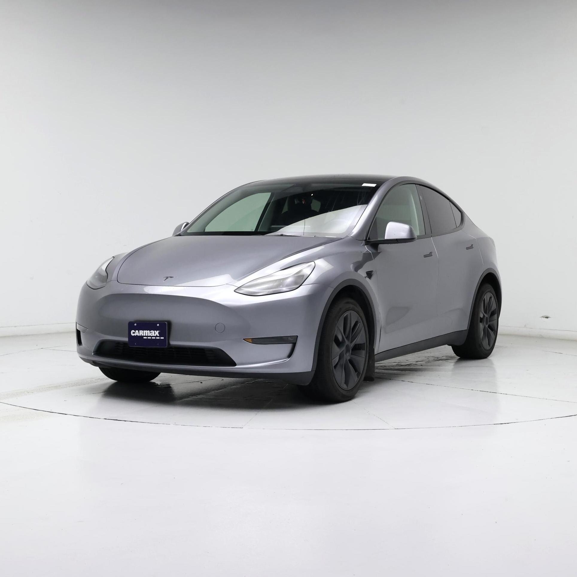 Thumbnail: 2025 Tesla Model Y - 4