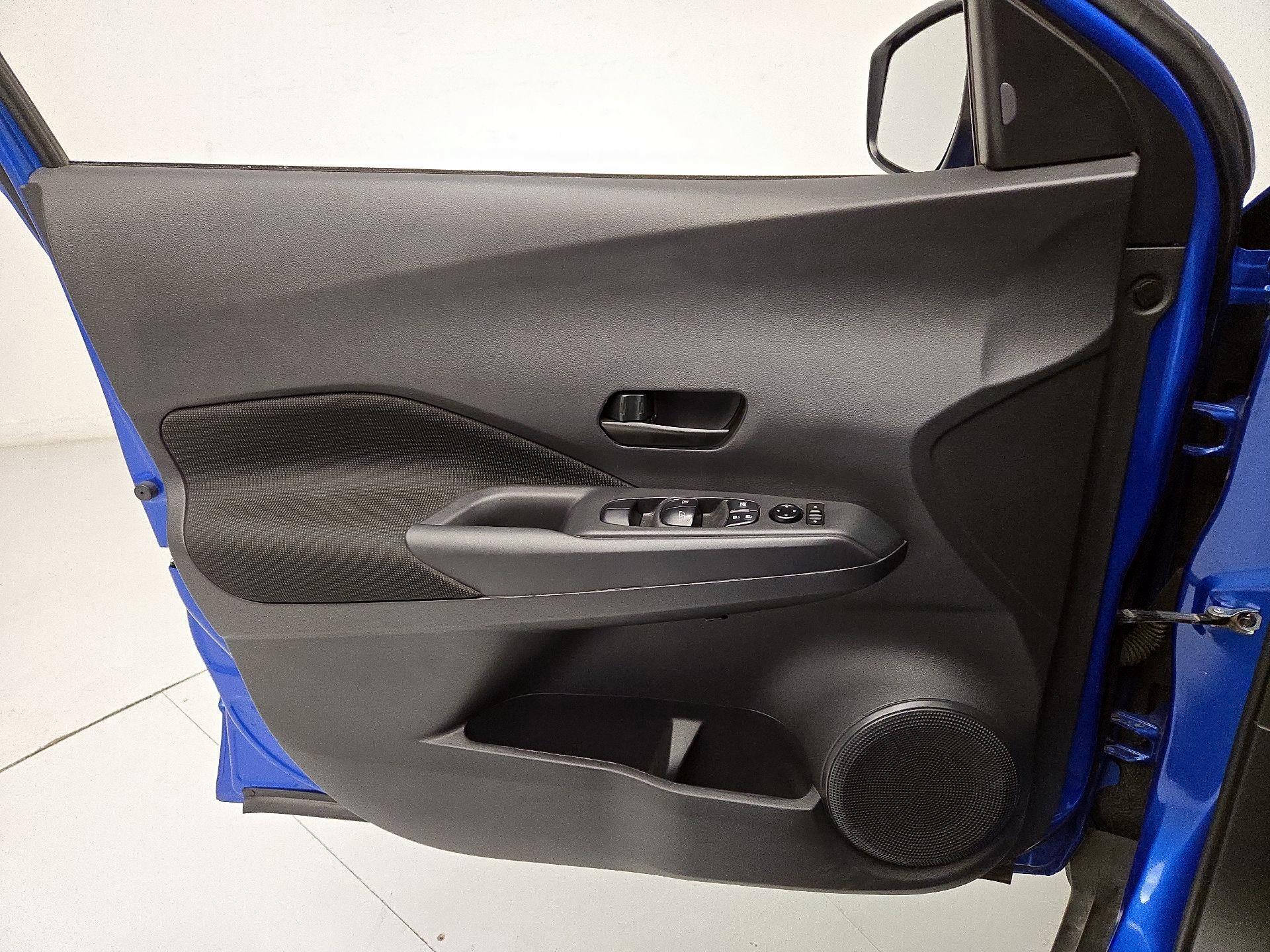 Thumbnail: 2024 Nissan Kicks - 12