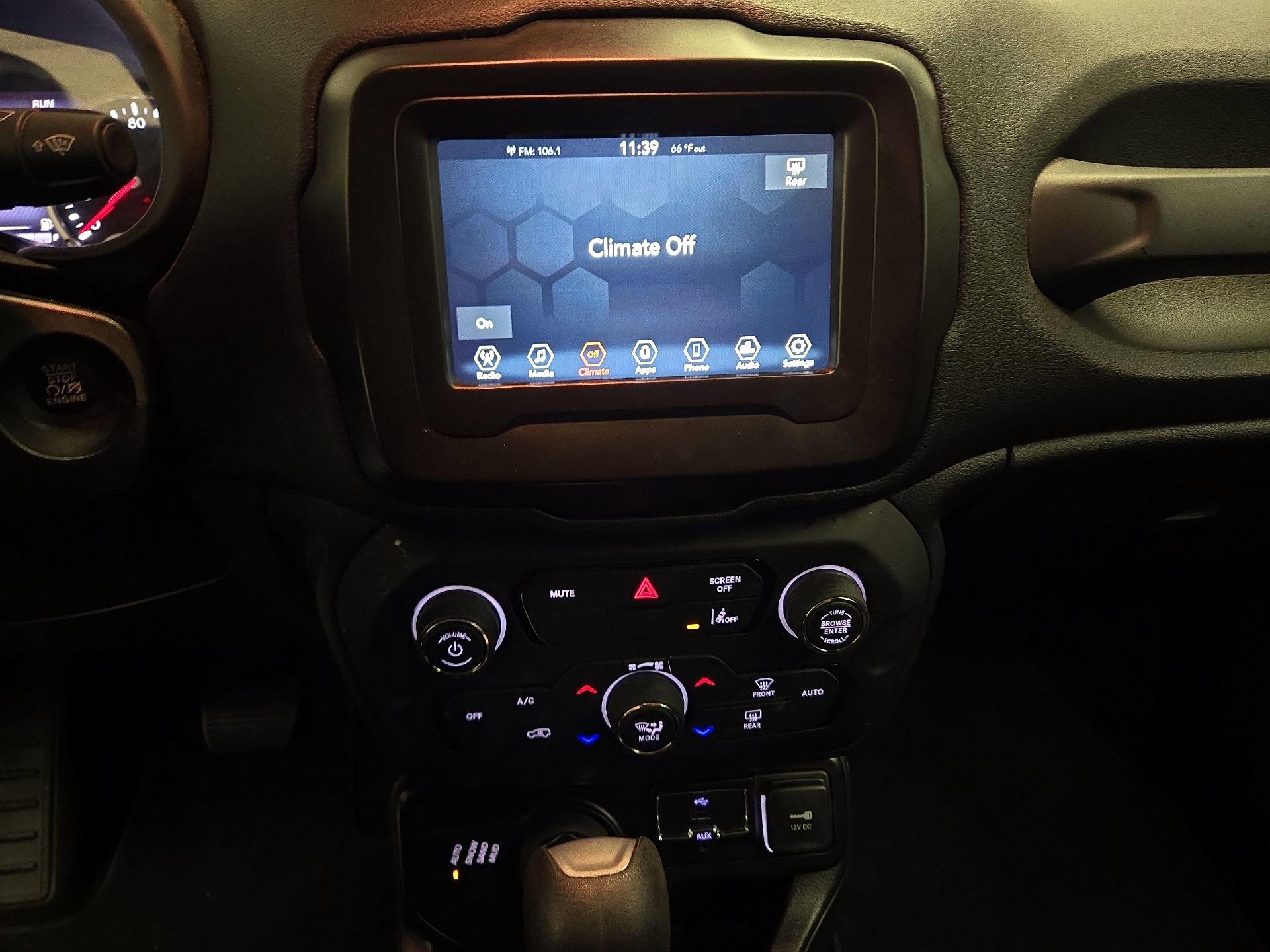 Thumbnail: 2021 Jeep Renegade - 16