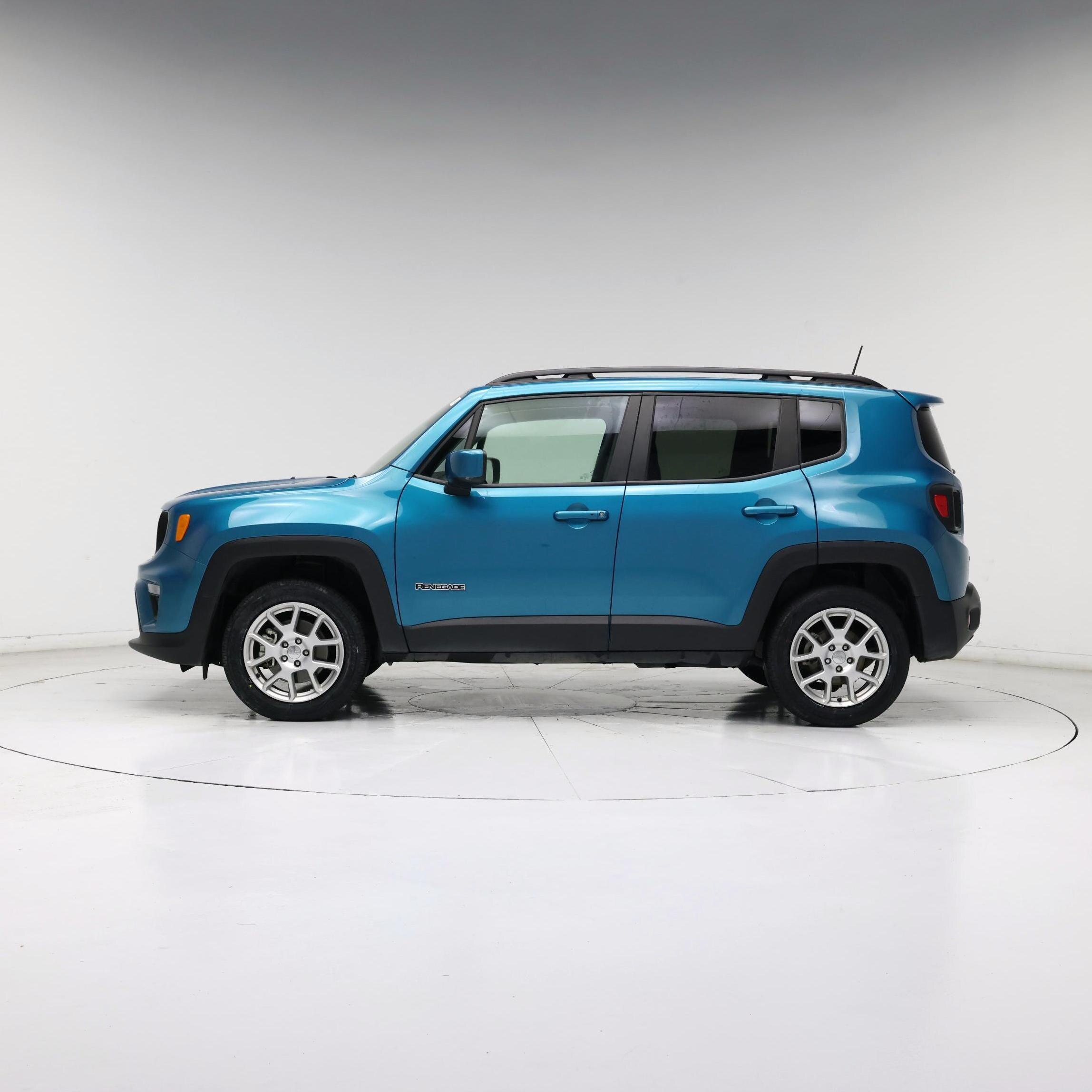 Thumbnail: 2021 Jeep Renegade - 3