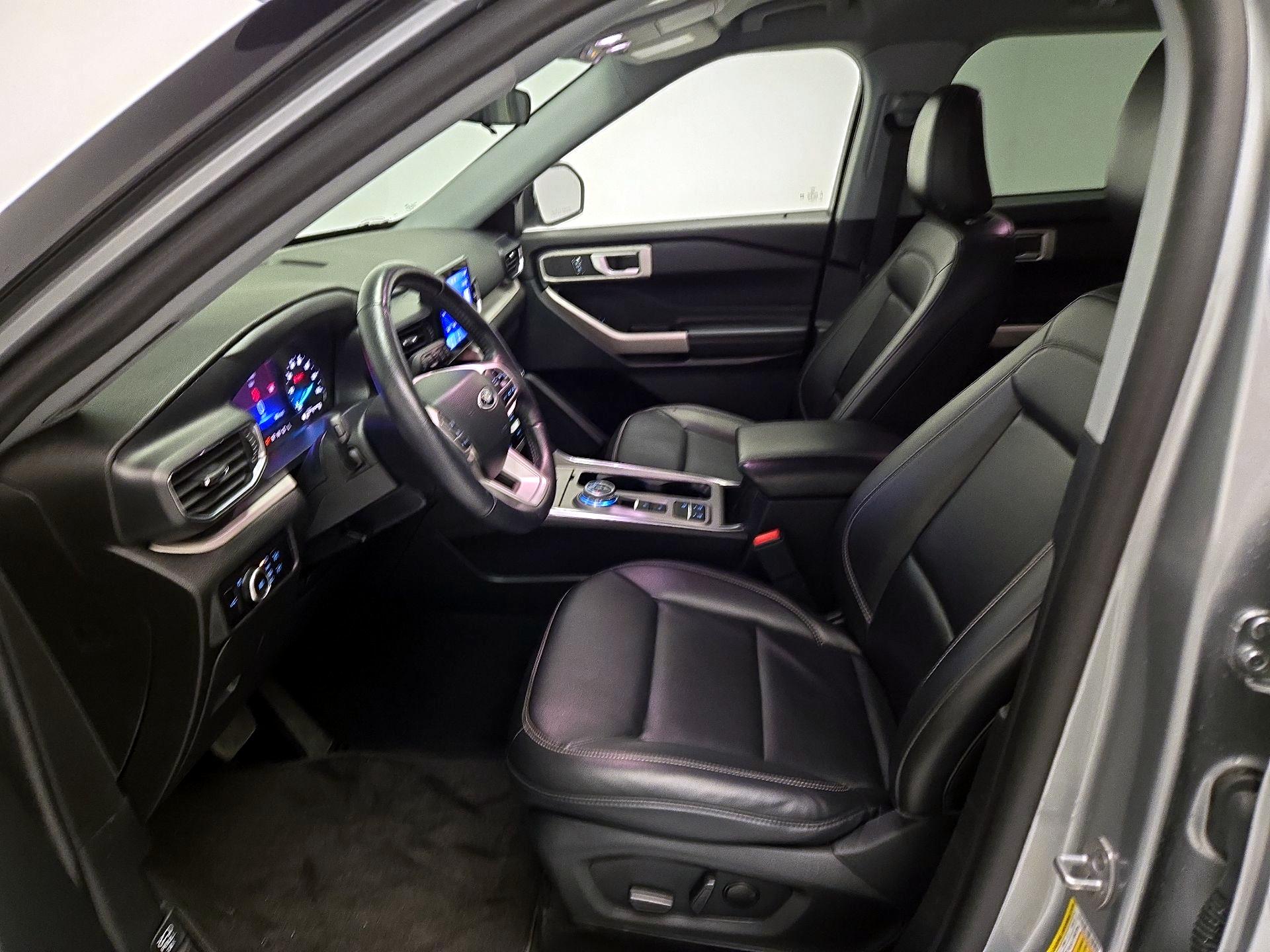 Thumbnail: 2023 Ford Explorer - 11