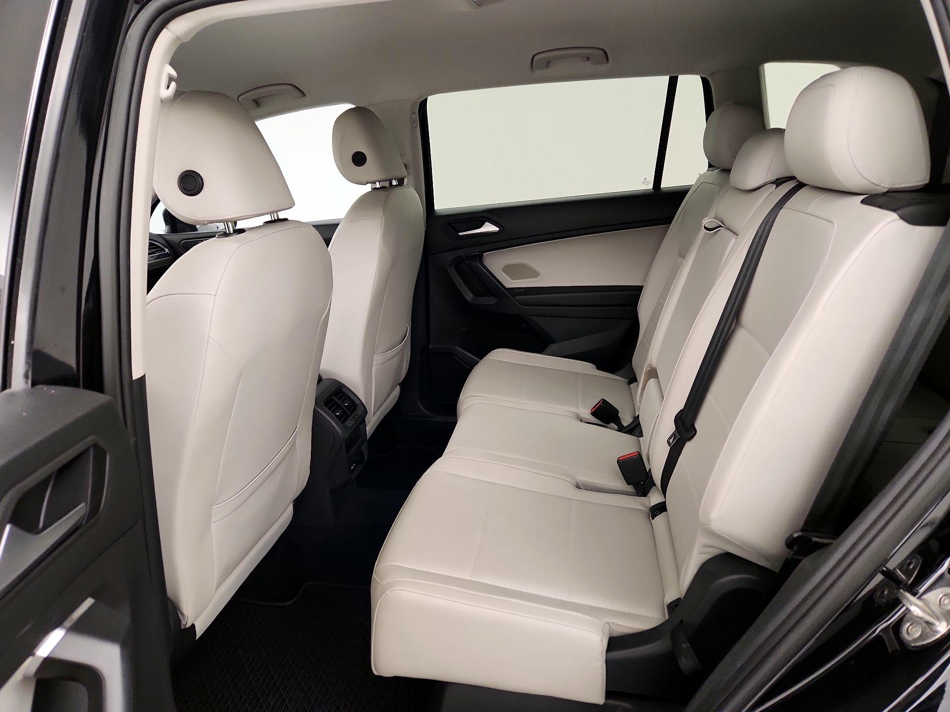 Thumbnail: 2021 Volkswagen Tiguan - 19