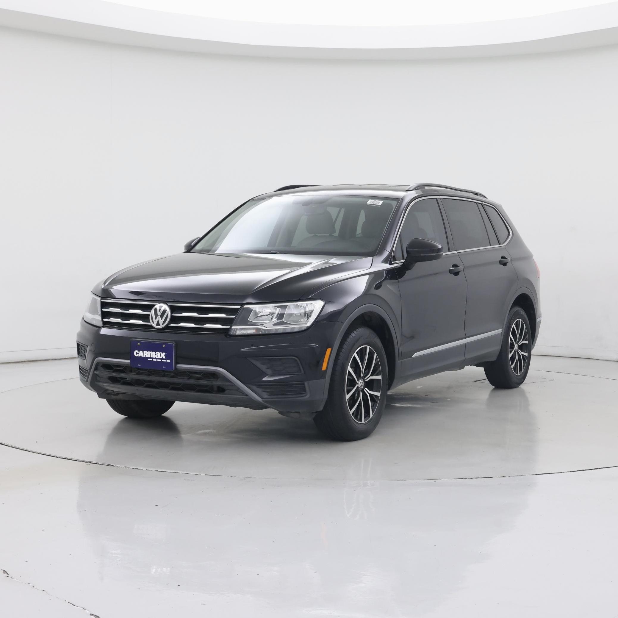 Thumbnail: 2021 Volkswagen Tiguan - 4