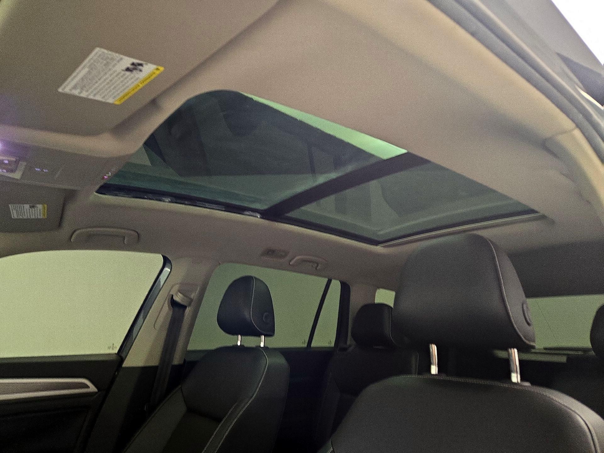 Thumbnail: 2021 Volkswagen Atlas - 19