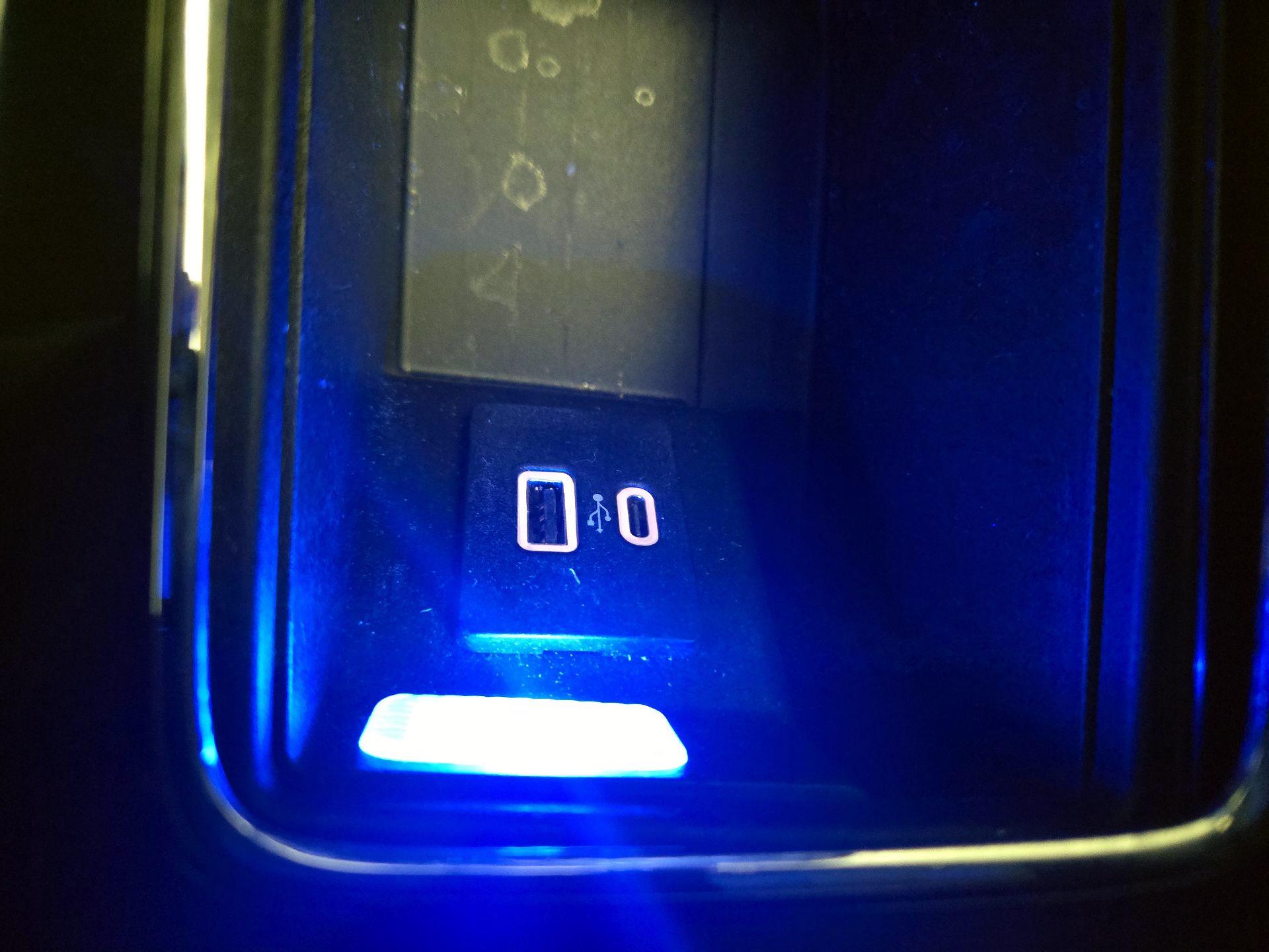 Thumbnail: 2023 Lincoln Aviator - 19