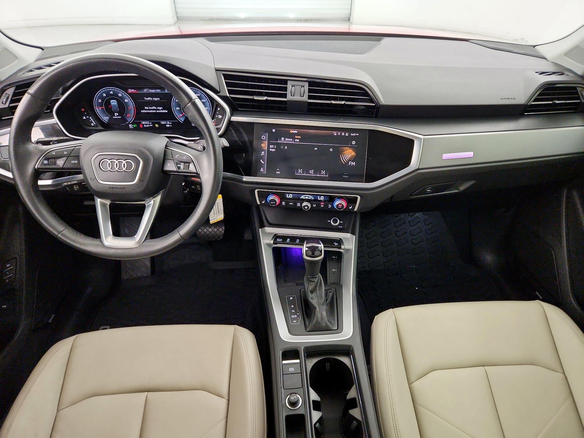 Thumbnail: 2022 Audi Q3 - 9