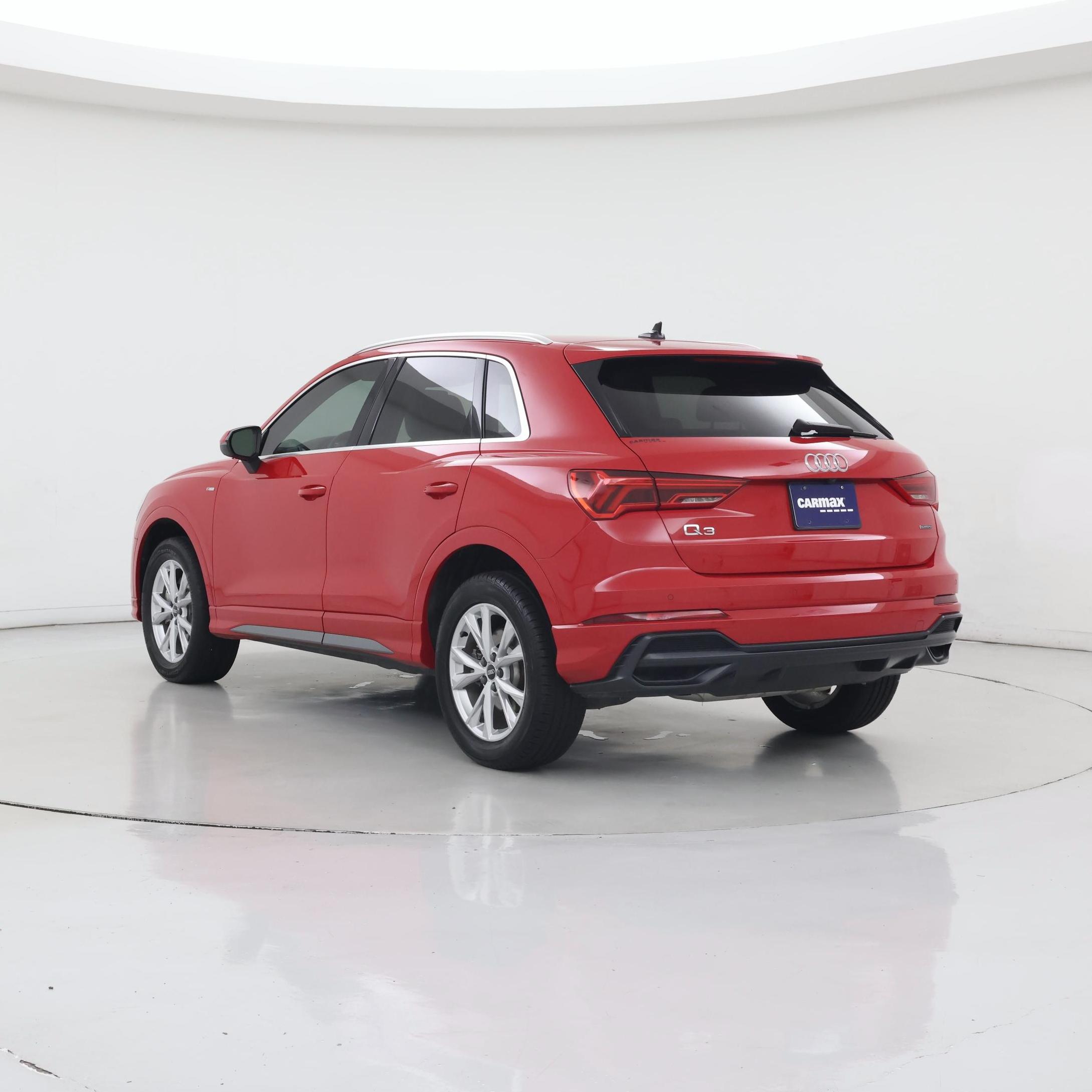 Thumbnail: 2022 Audi Q3 - 2