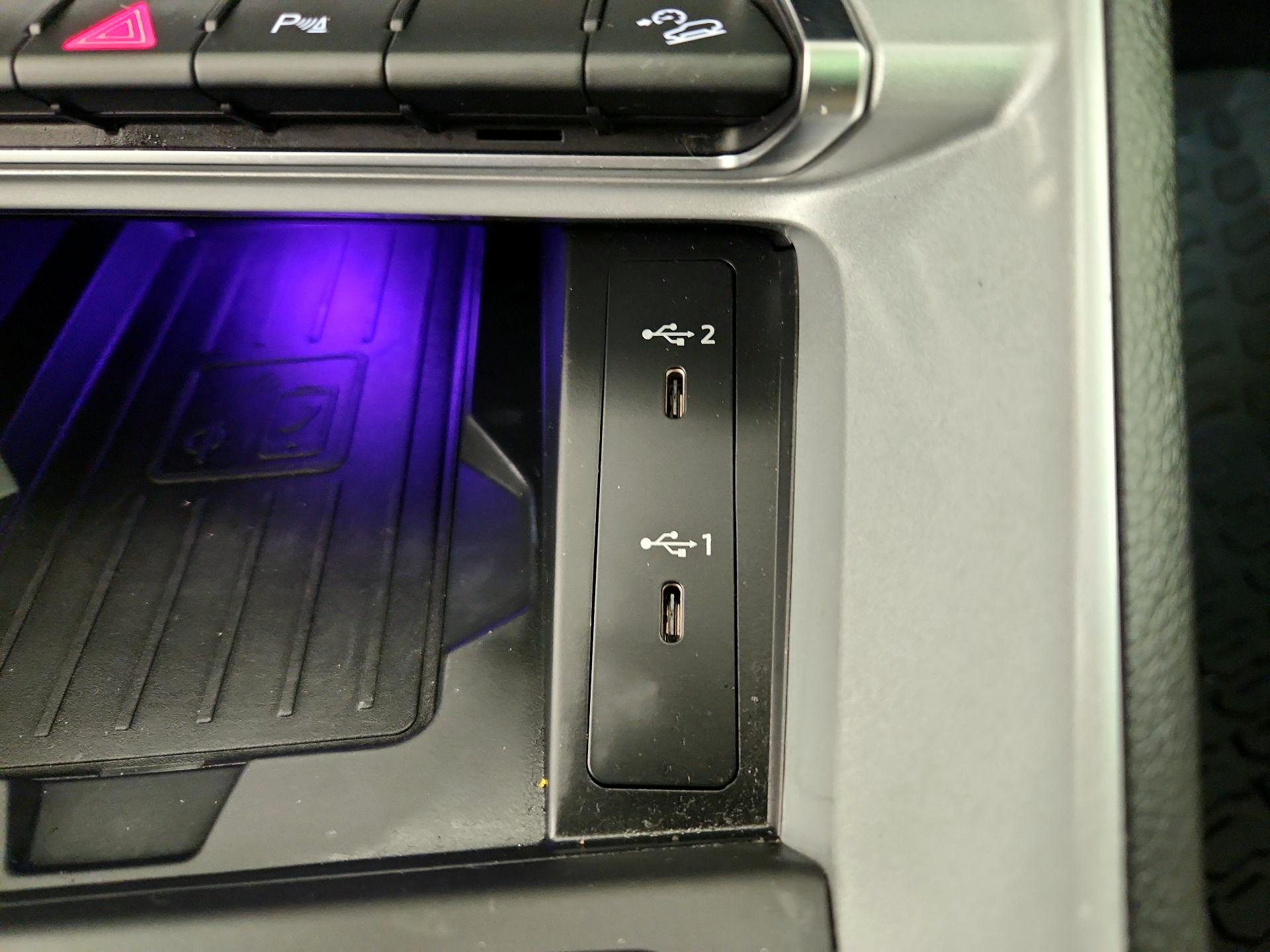 Thumbnail: 2022 Audi Q3 - 19