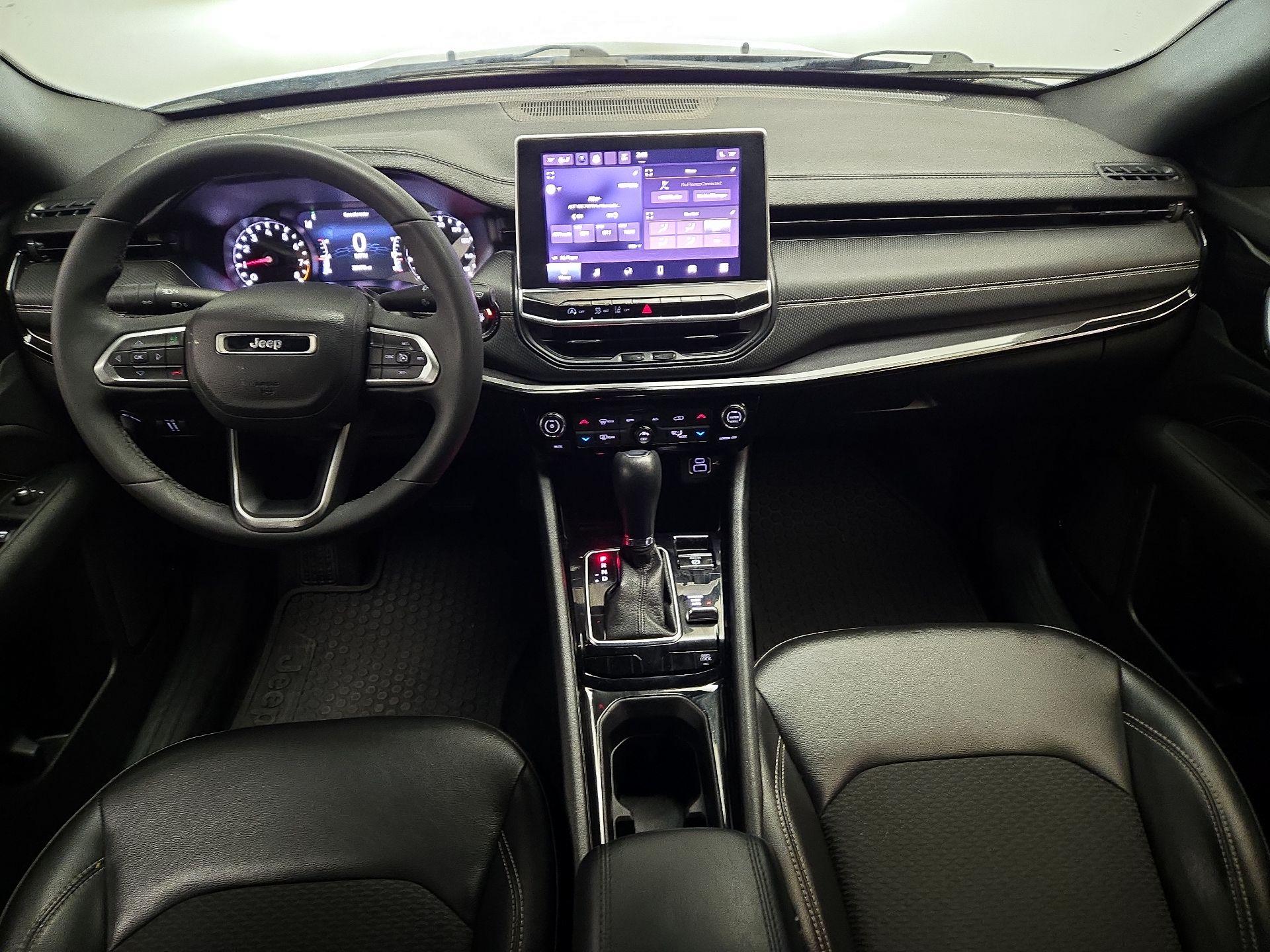 Thumbnail: 2023 Jeep Compass - 9